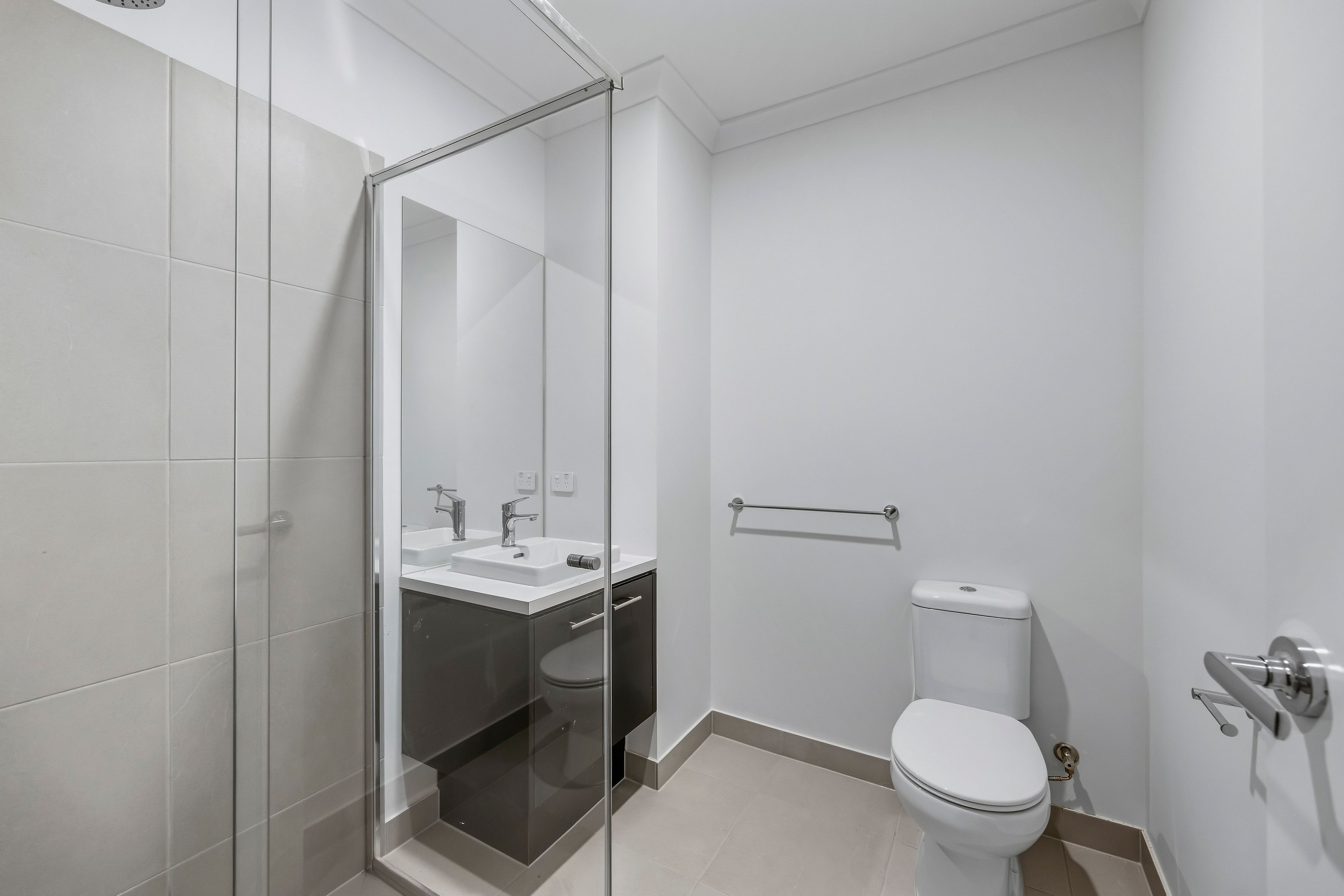 4 Maloney Street — photo 7 of 8