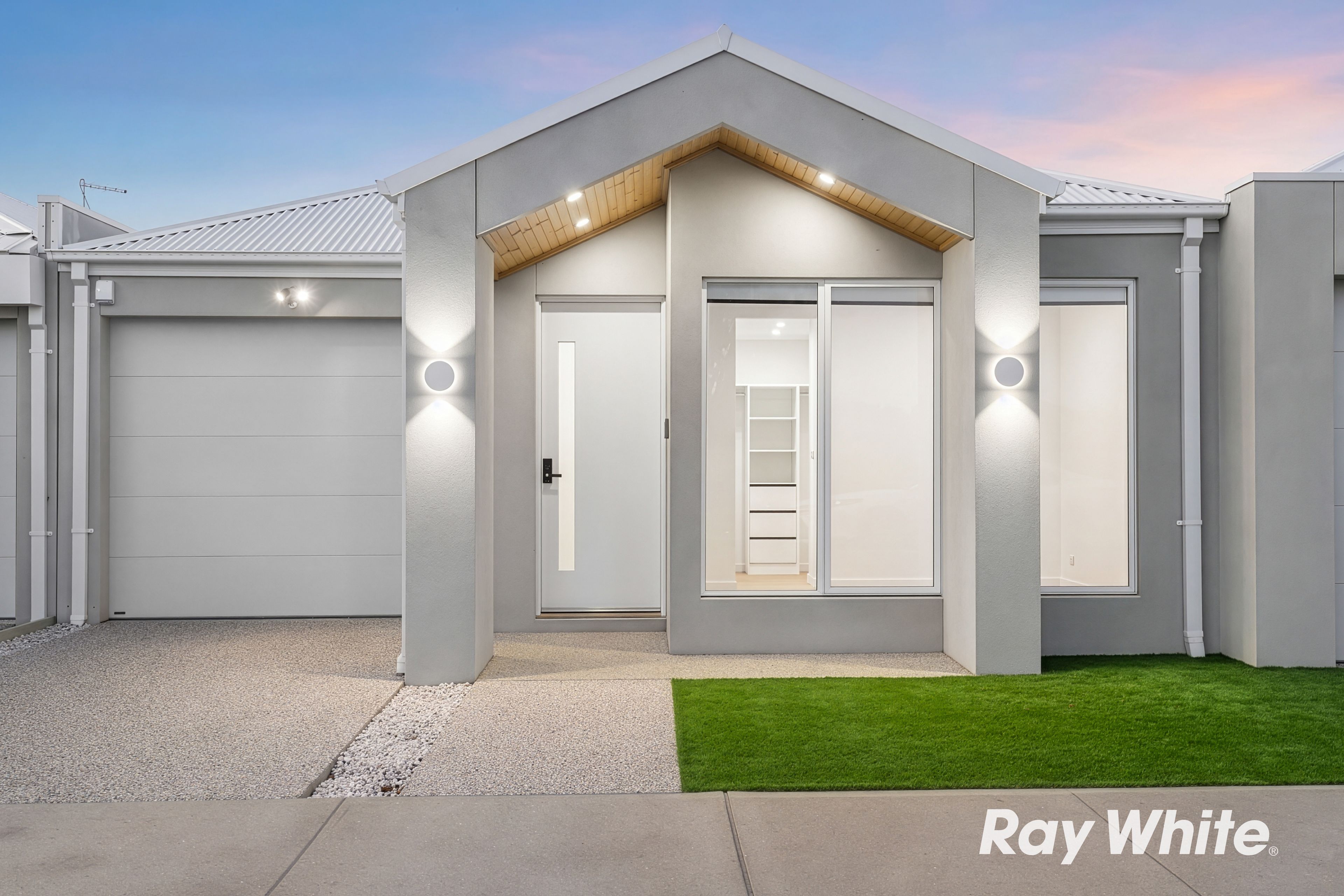 17 Diamond Street — photo from Ray White Donnybrook
