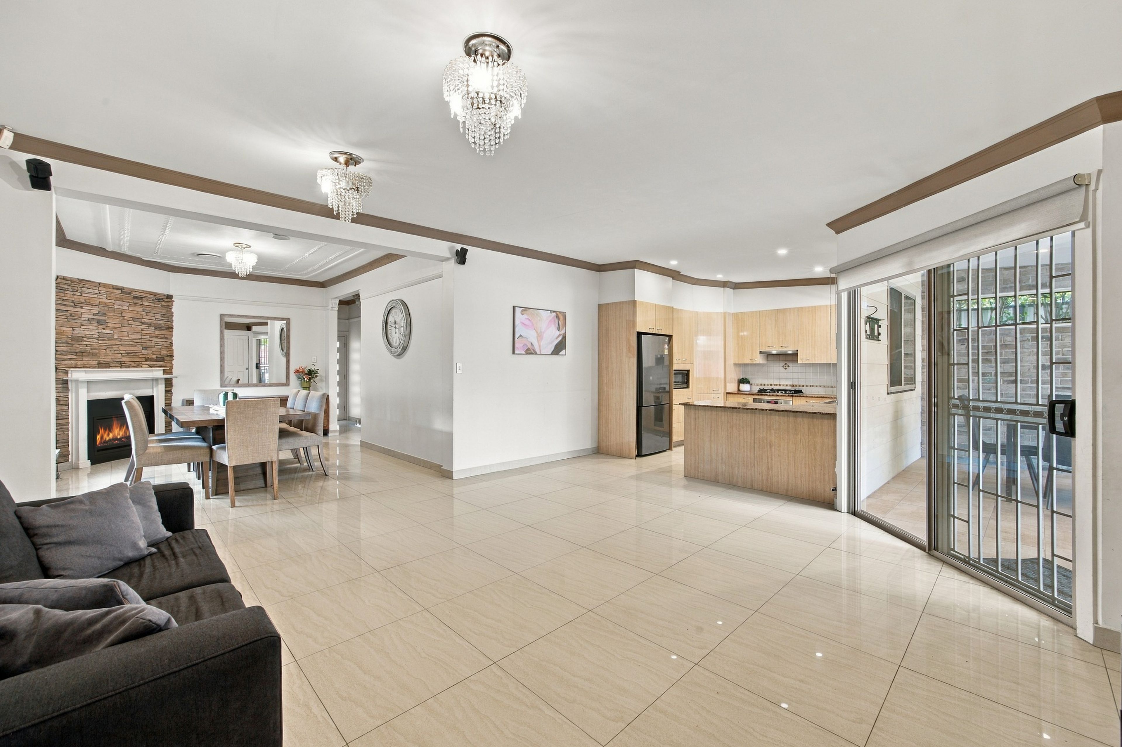 17 Mawson Street — photo 7 of 23