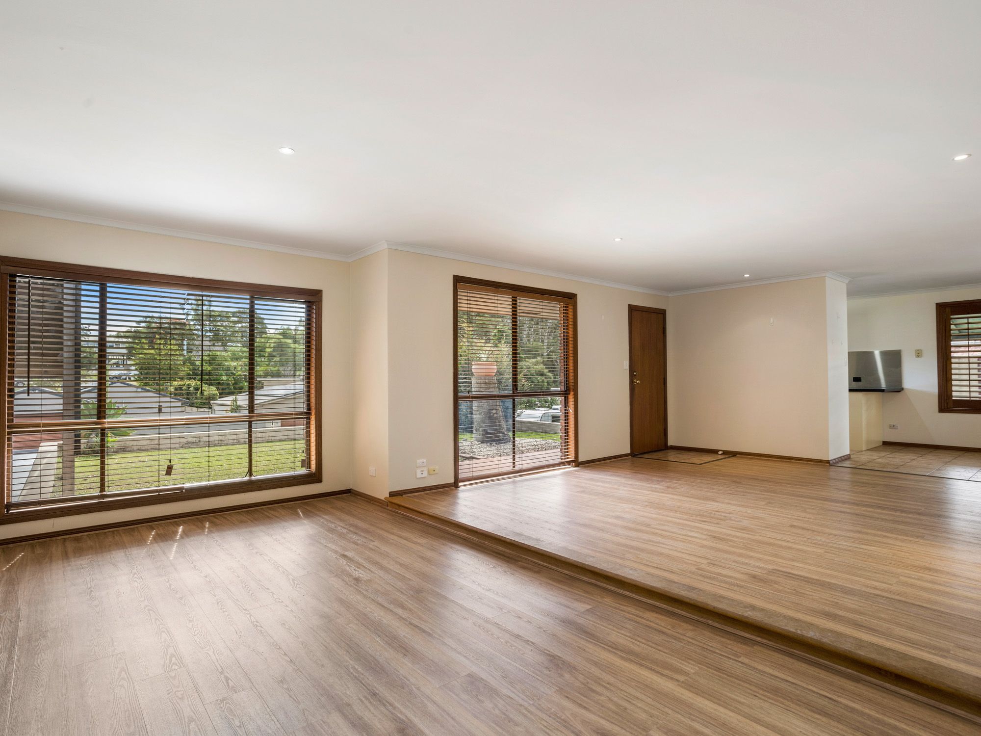22 Merinda Court, Southport, QLD 4215