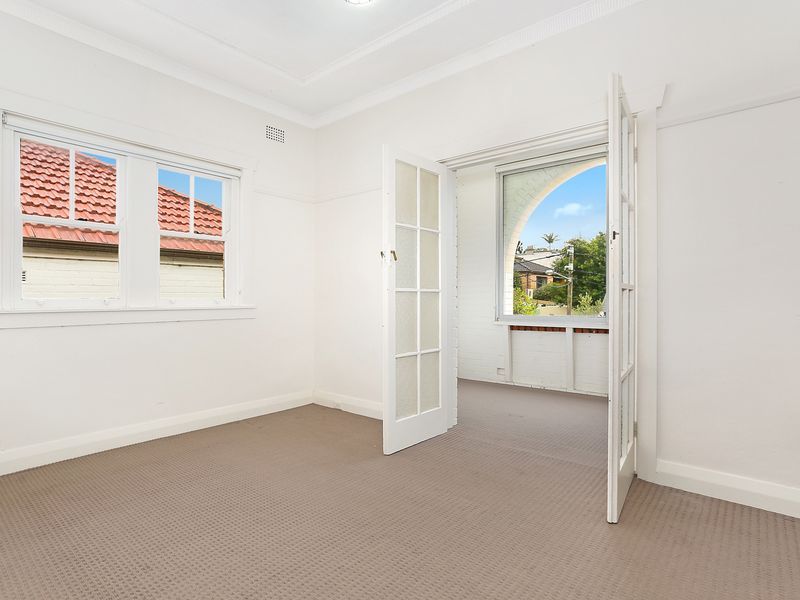 2/21 Hough Street, Bondi Junction, NSW 2022