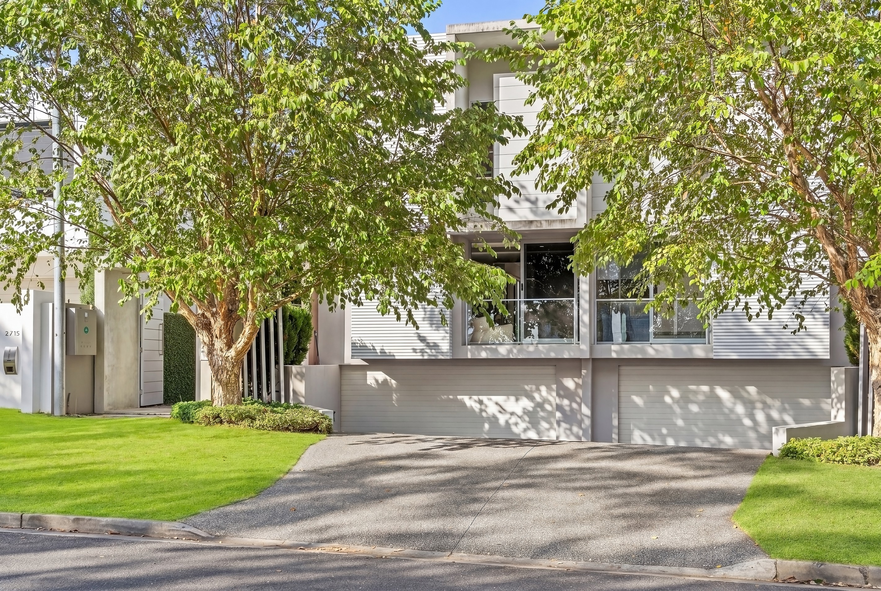 20A Drury Avenue, Southport, QLD 4215