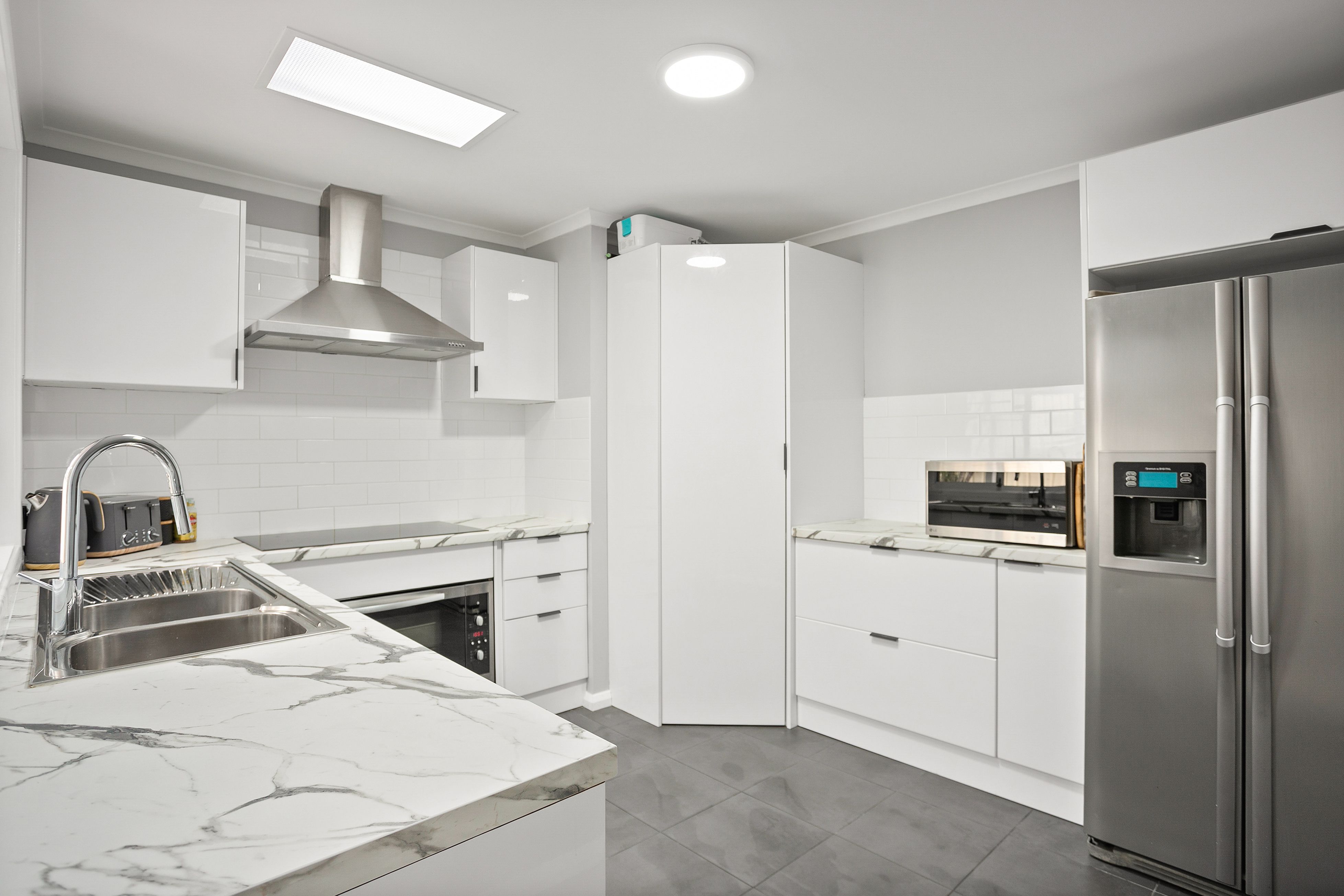 4 Kevin Road, Albion Park, NSW 2527