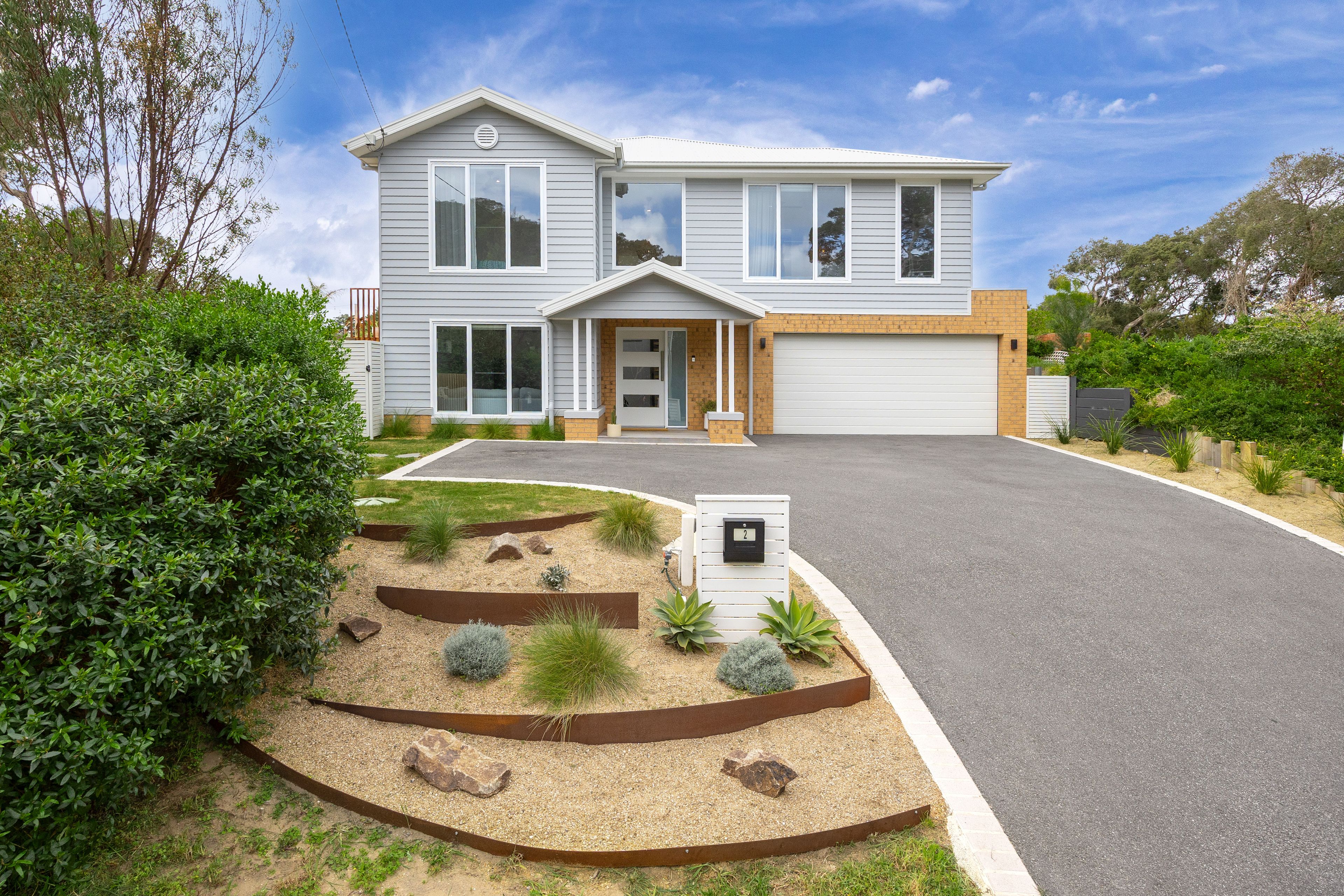 2 Banda Court — photo from Ray White Rosebud