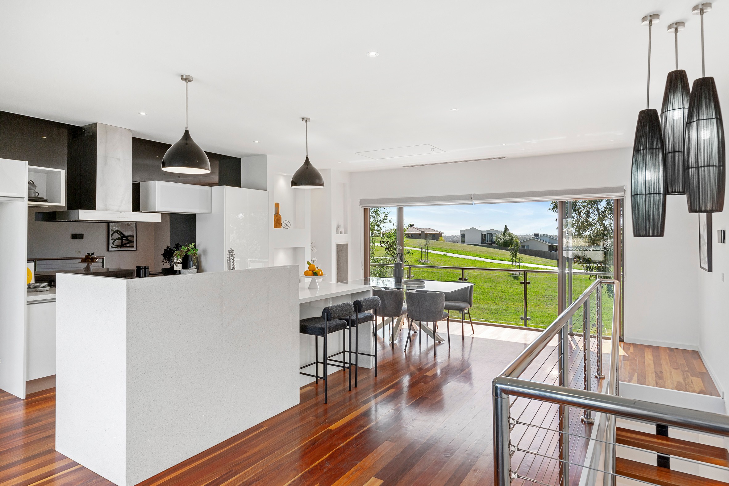 15 Diamond Boulevard, Greensborough, VIC 3088