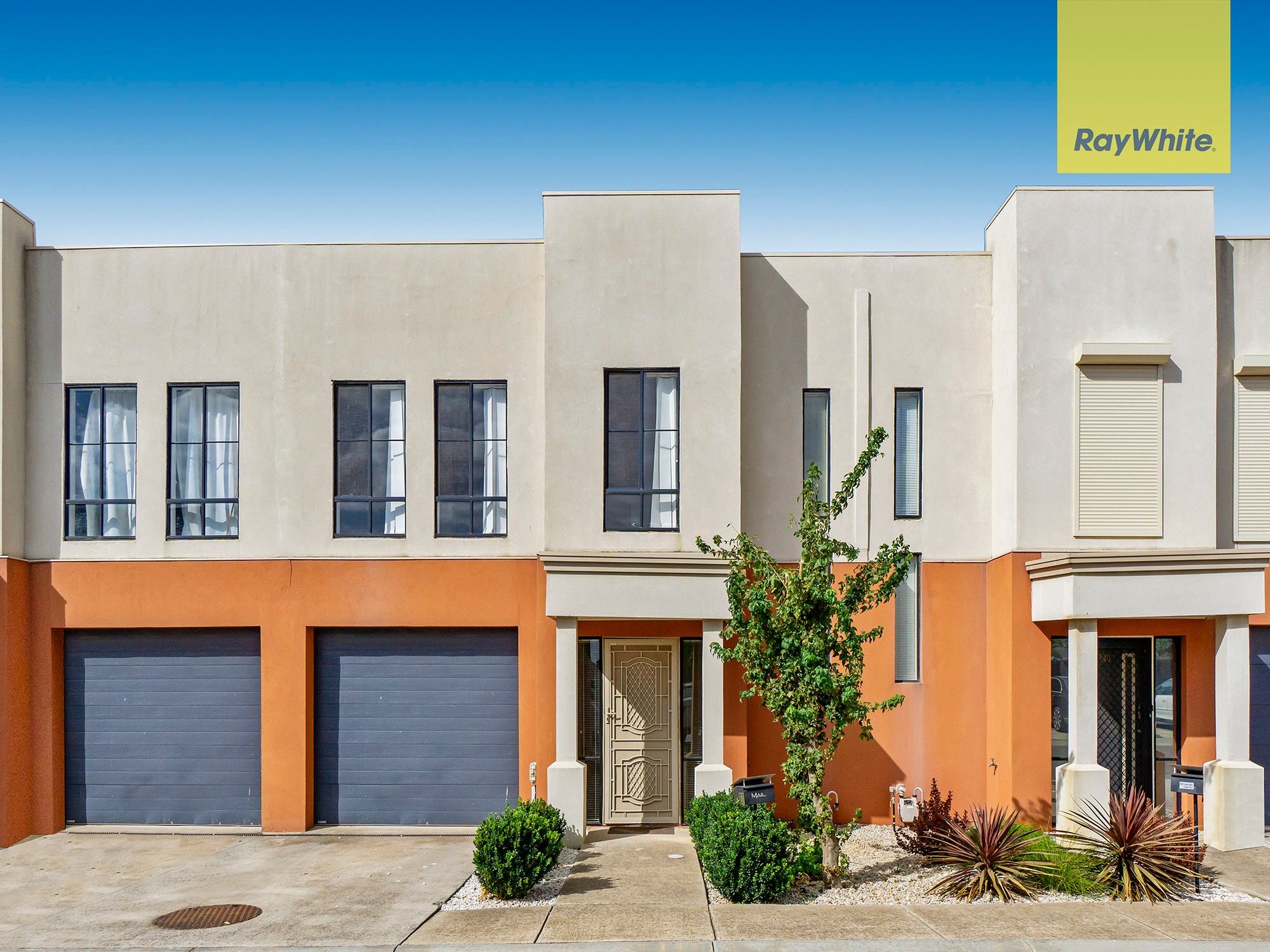 27/62 Andrew Street, Melton South, VIC 3338