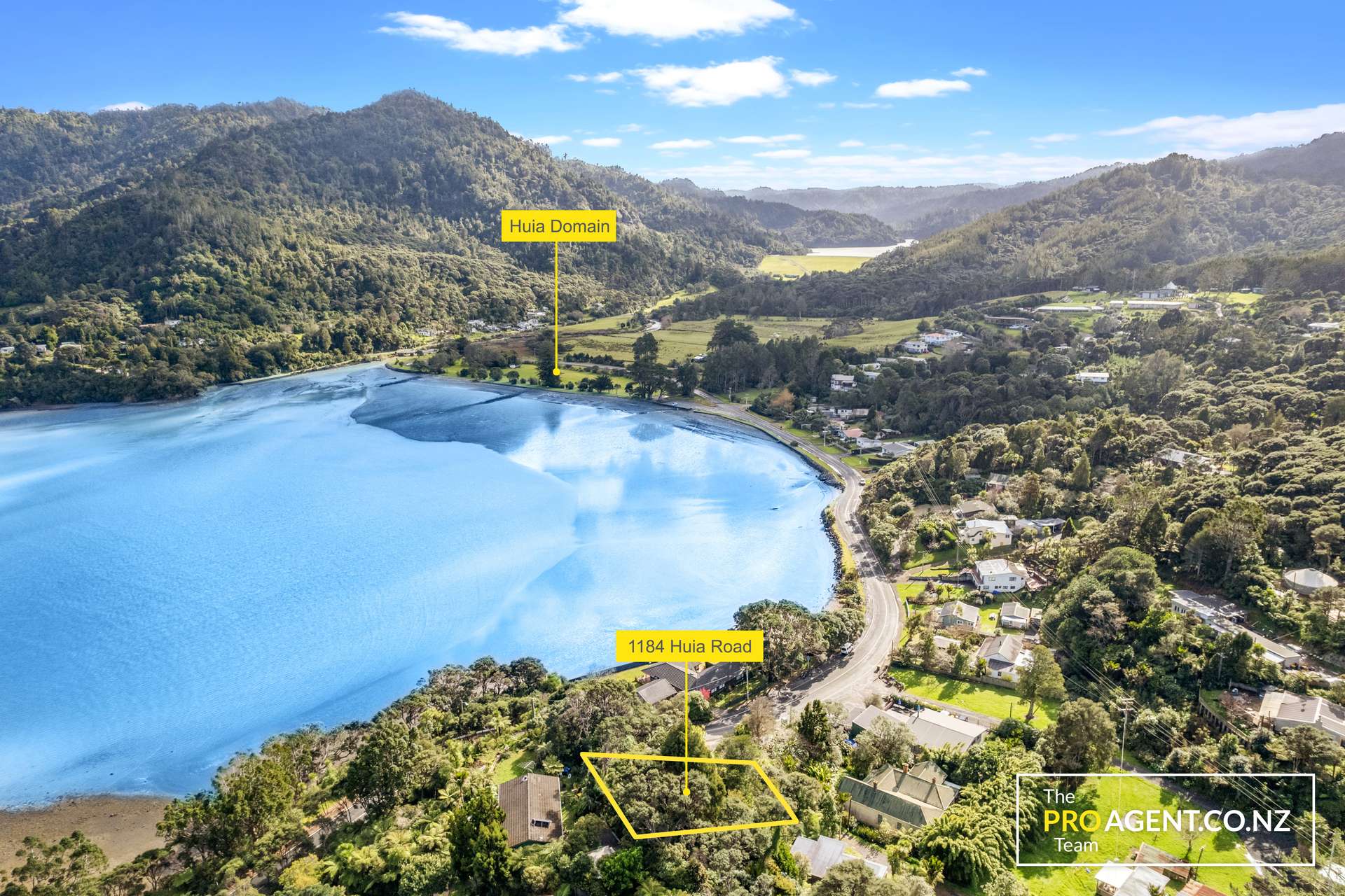 1184 Huia Road photo 4