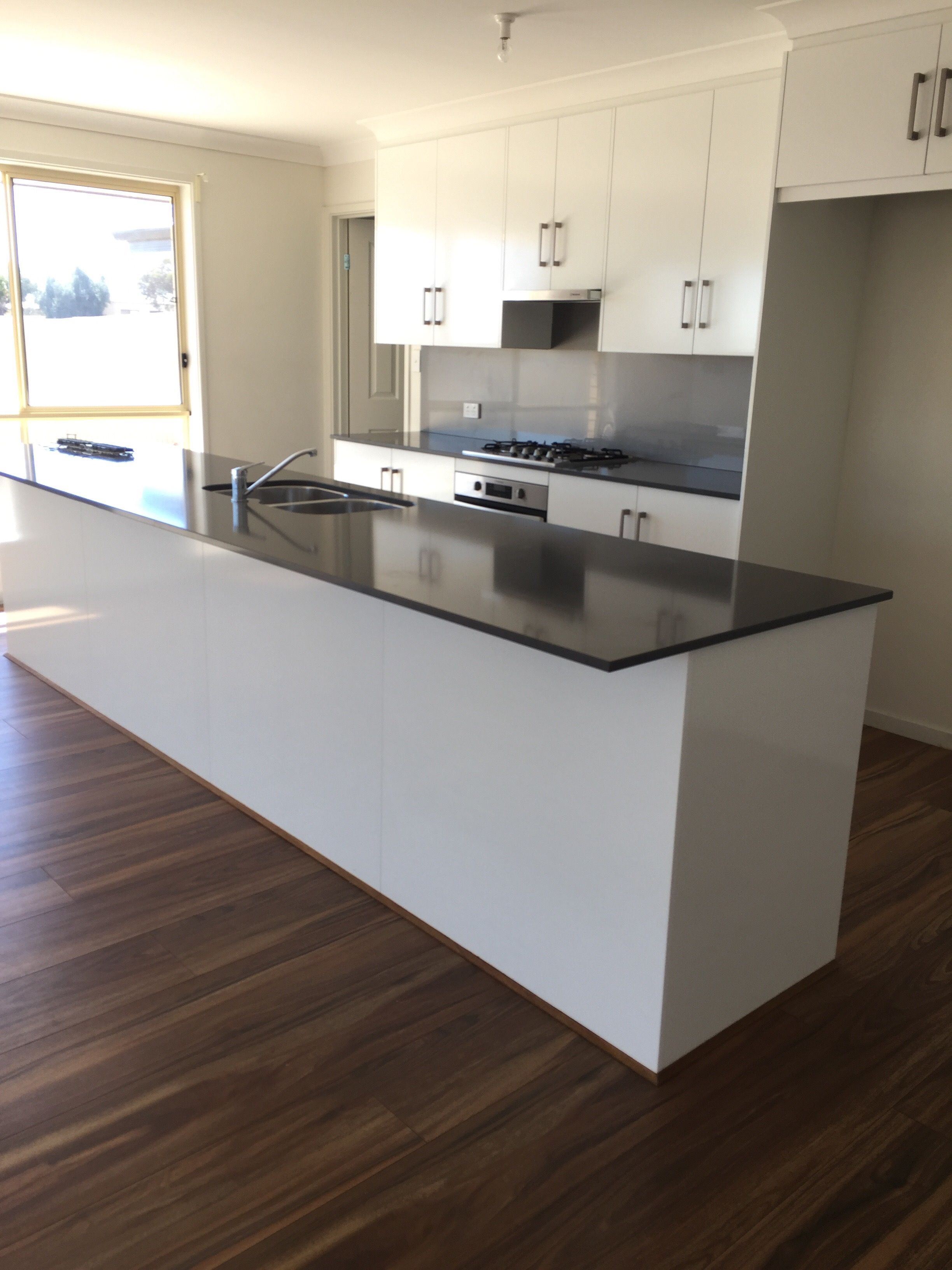 14 Seaview Road — photo 9 of 13