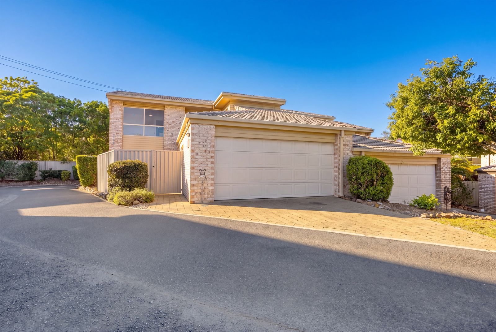 7/19 Robyn Street — photo from Ray White Broadbeach