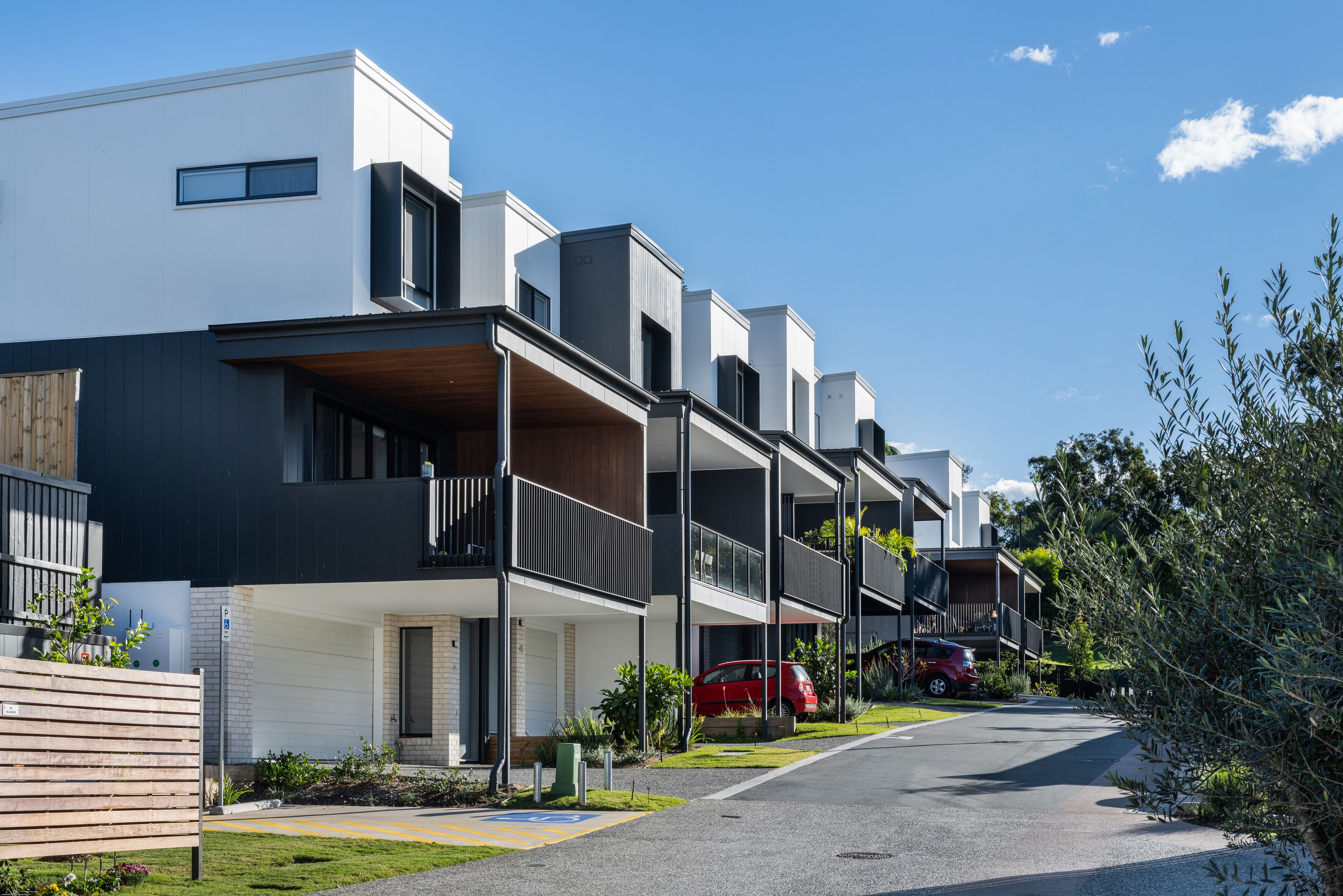 42/80 Plucks Road, Arana Hills, QLD 4054