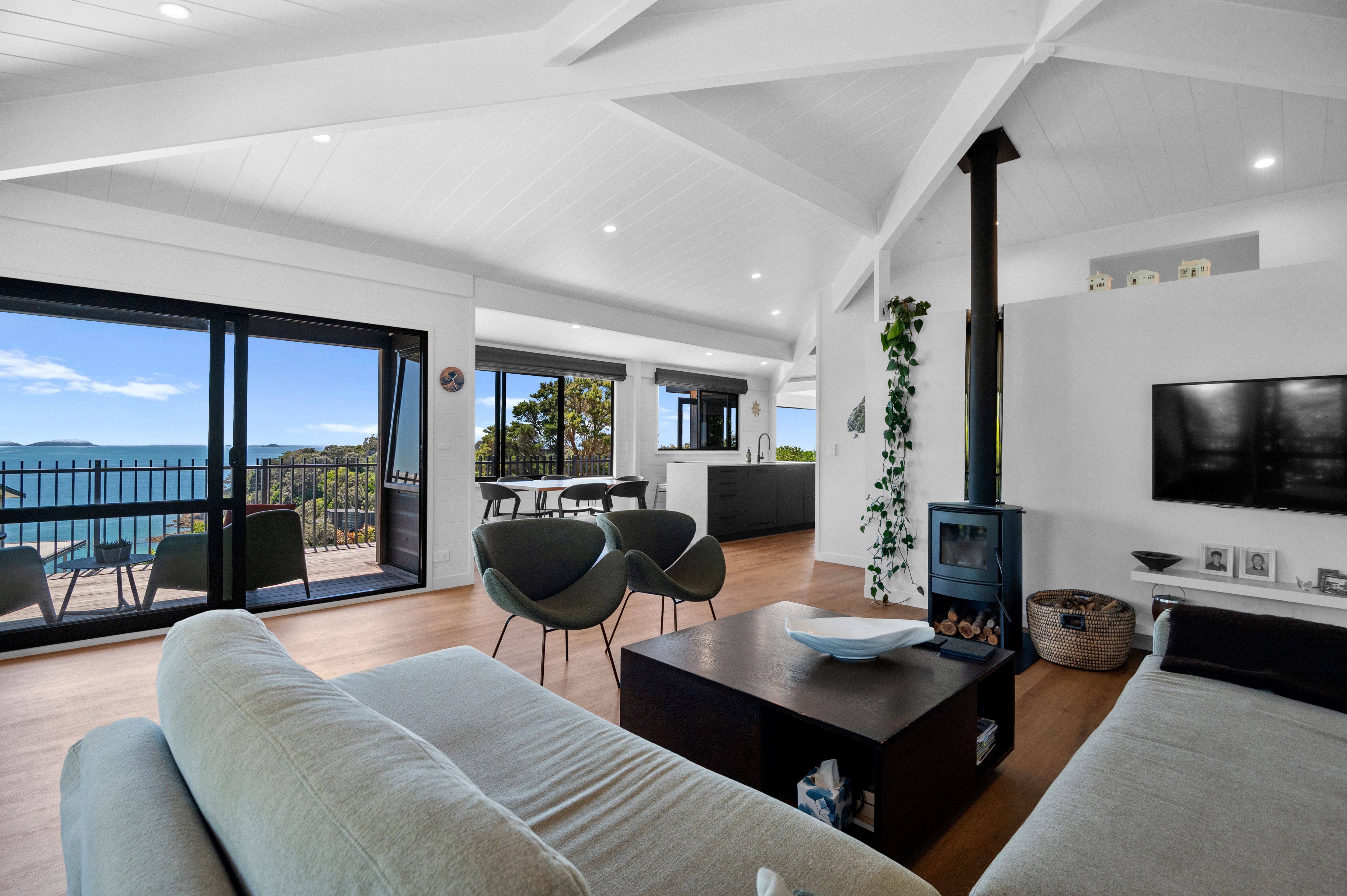 49 Coromandel Road, Oneroa, Waiheke Island