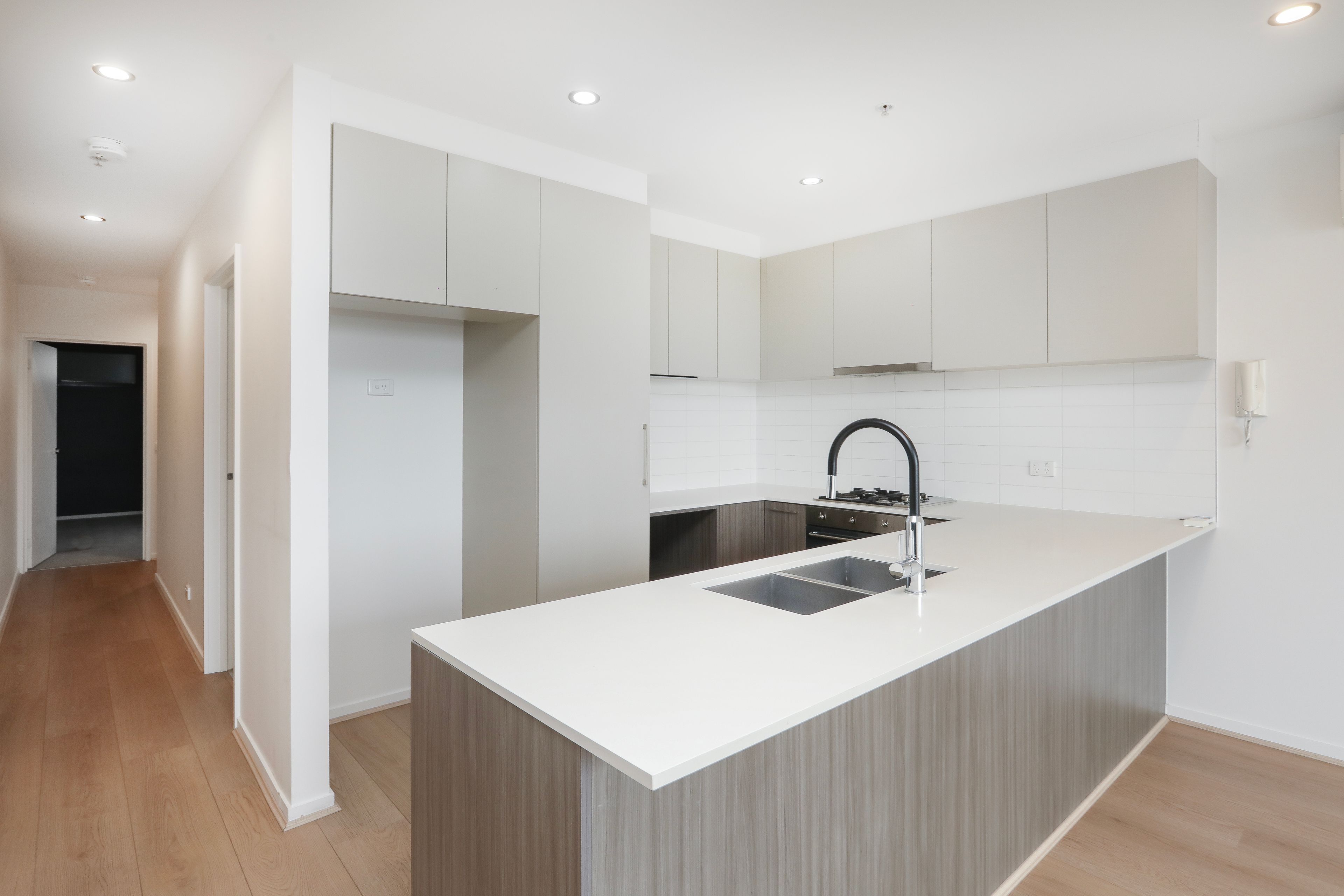 303/30 La Scala Avenue, Maribyrnong, VIC 3032