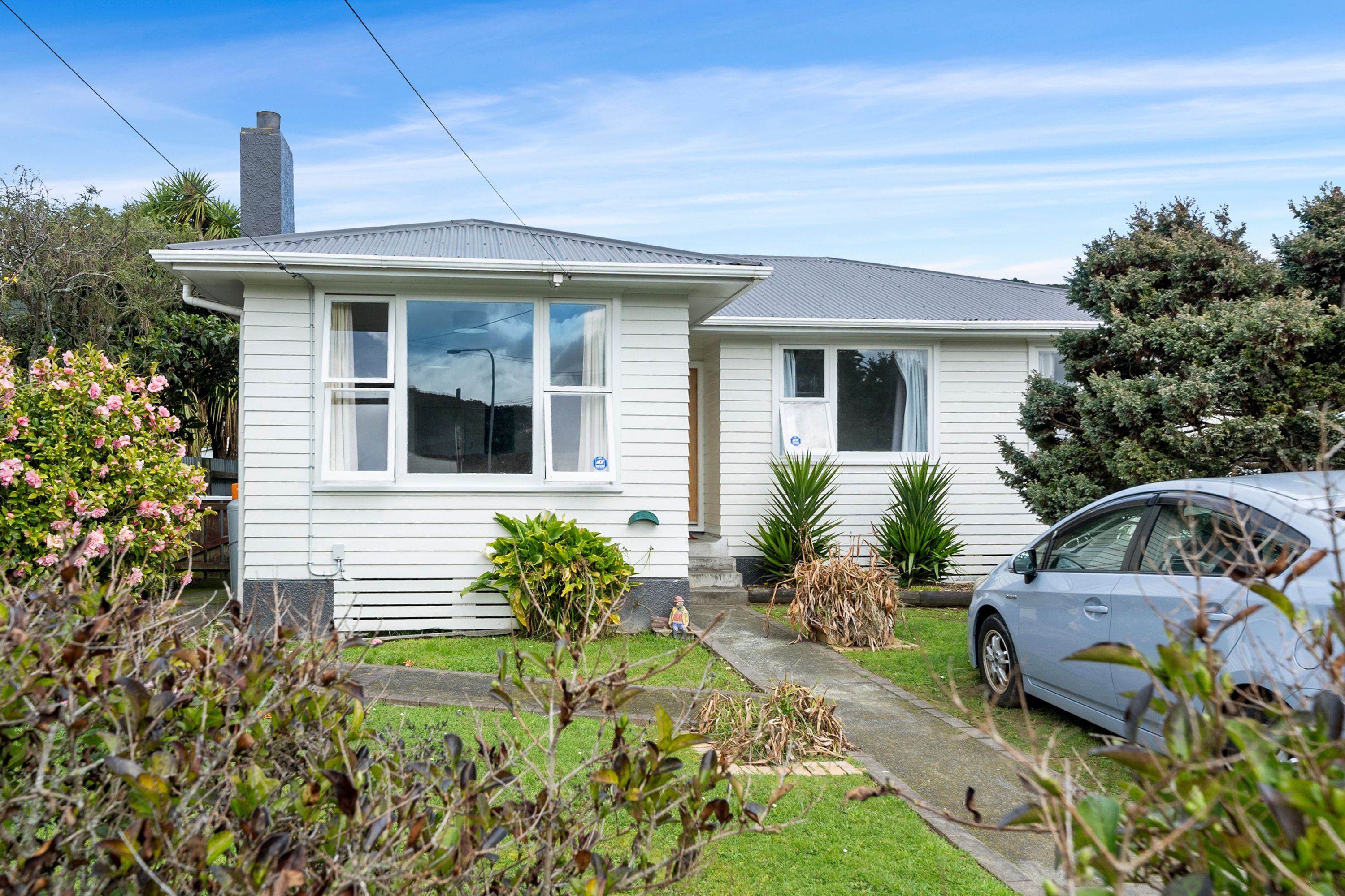 77 Karamu Crescent, Wainuiomata, Lower Hutt City