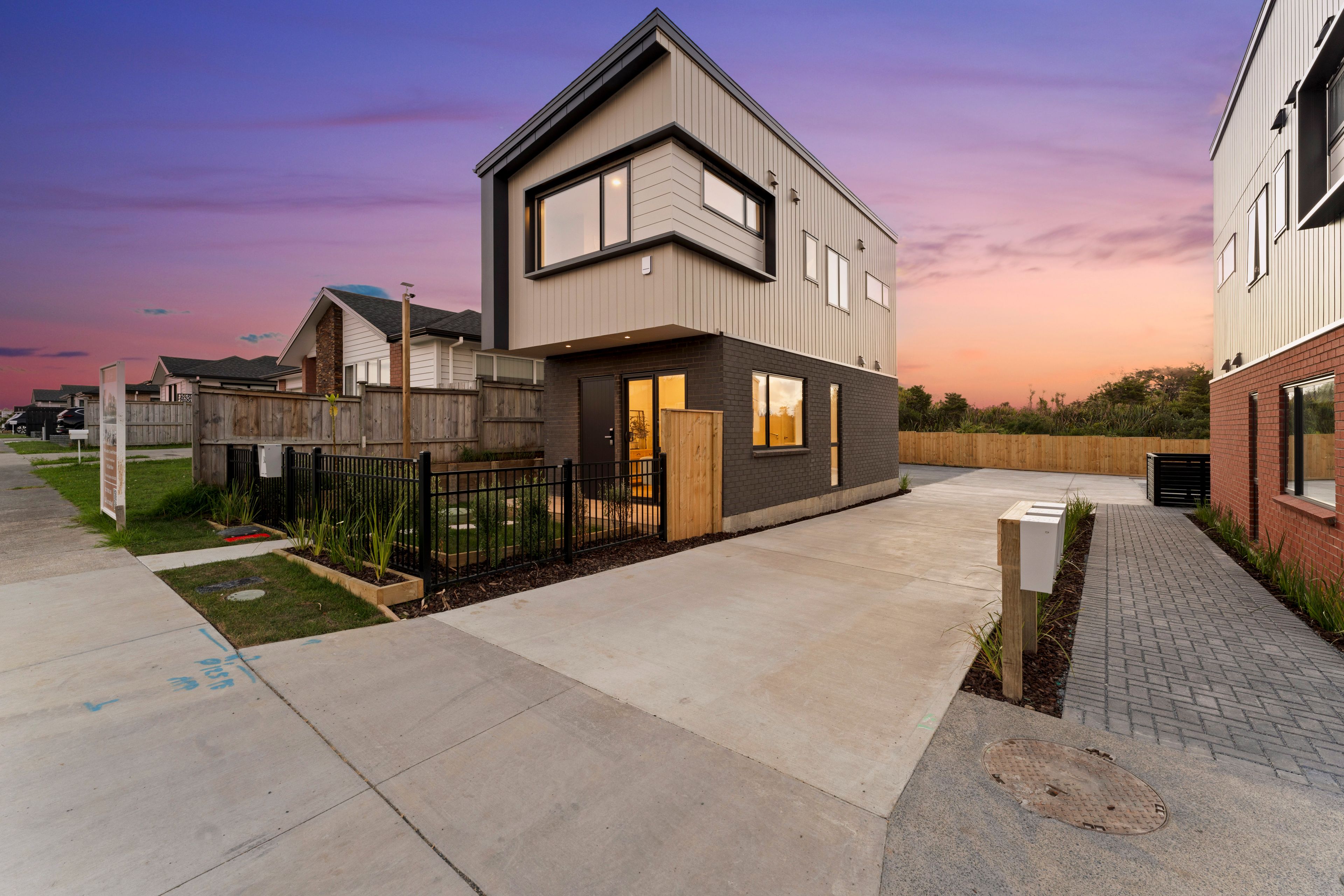 24 Johns Creek Crescent, Silverdale, Rodney