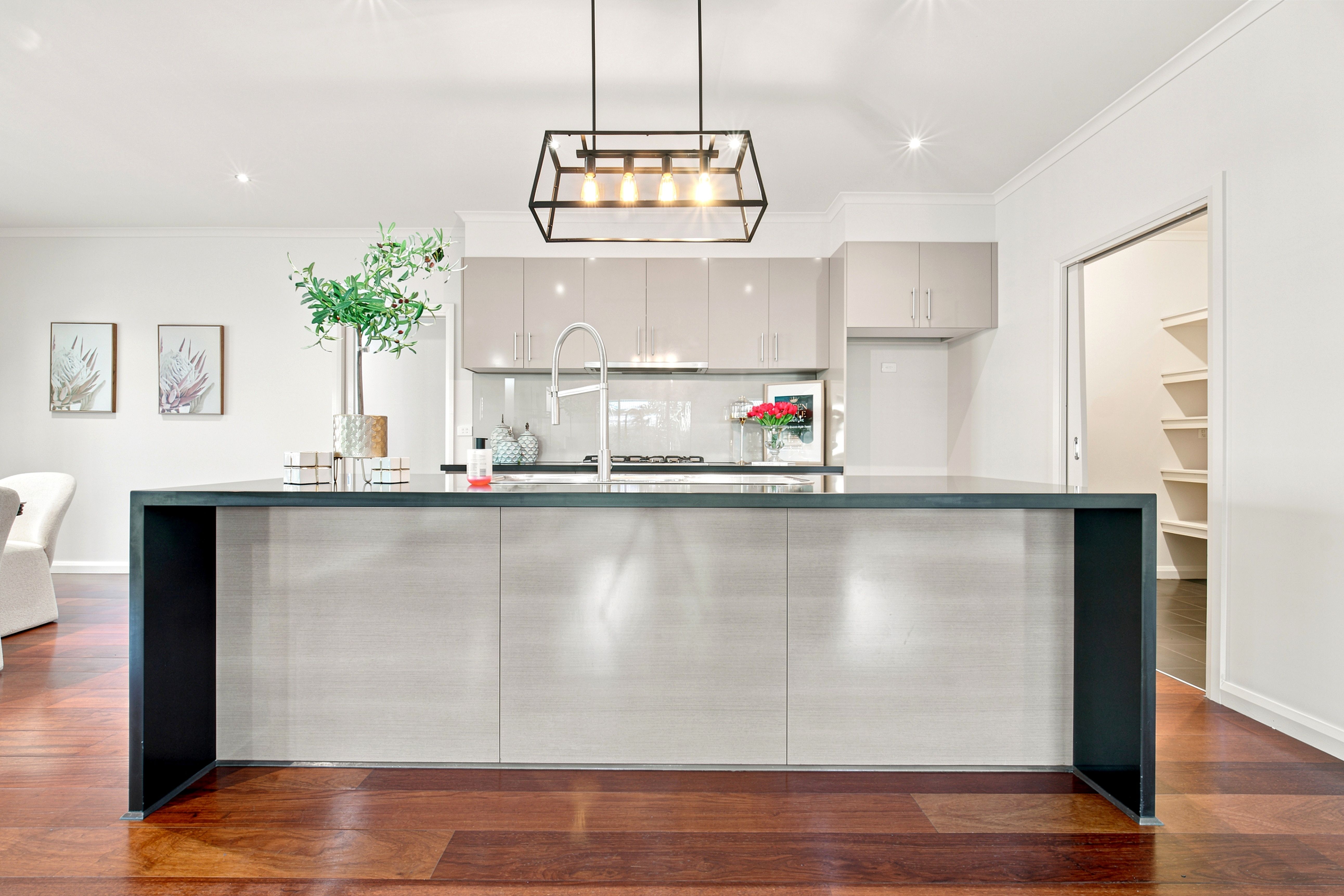 9 Aspendale Place — photo 3 of 21