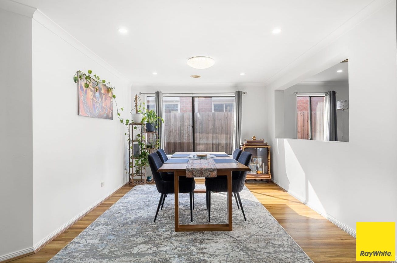 29 Kingsfield Way — photo 8 of 15