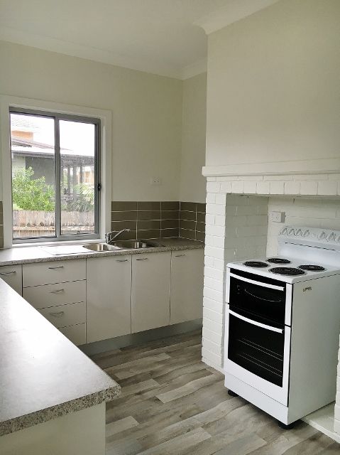 92 Main Road, Toukley, NSW 2263