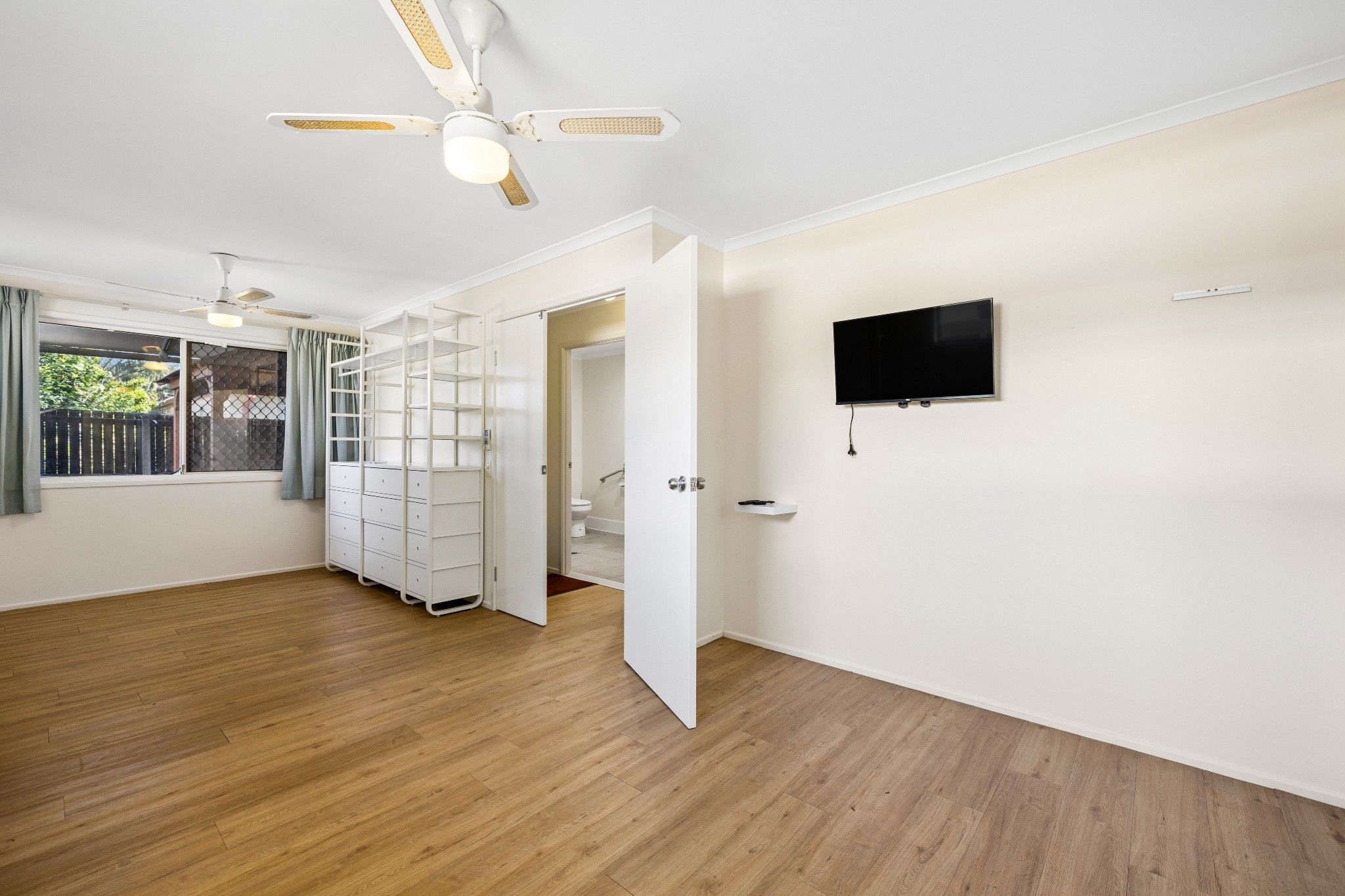 39 Roma Street — photo 10 of 30