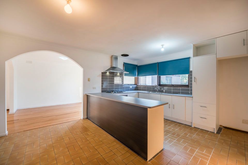 42 Roycroft Avenue, Mill Park, VIC 3082