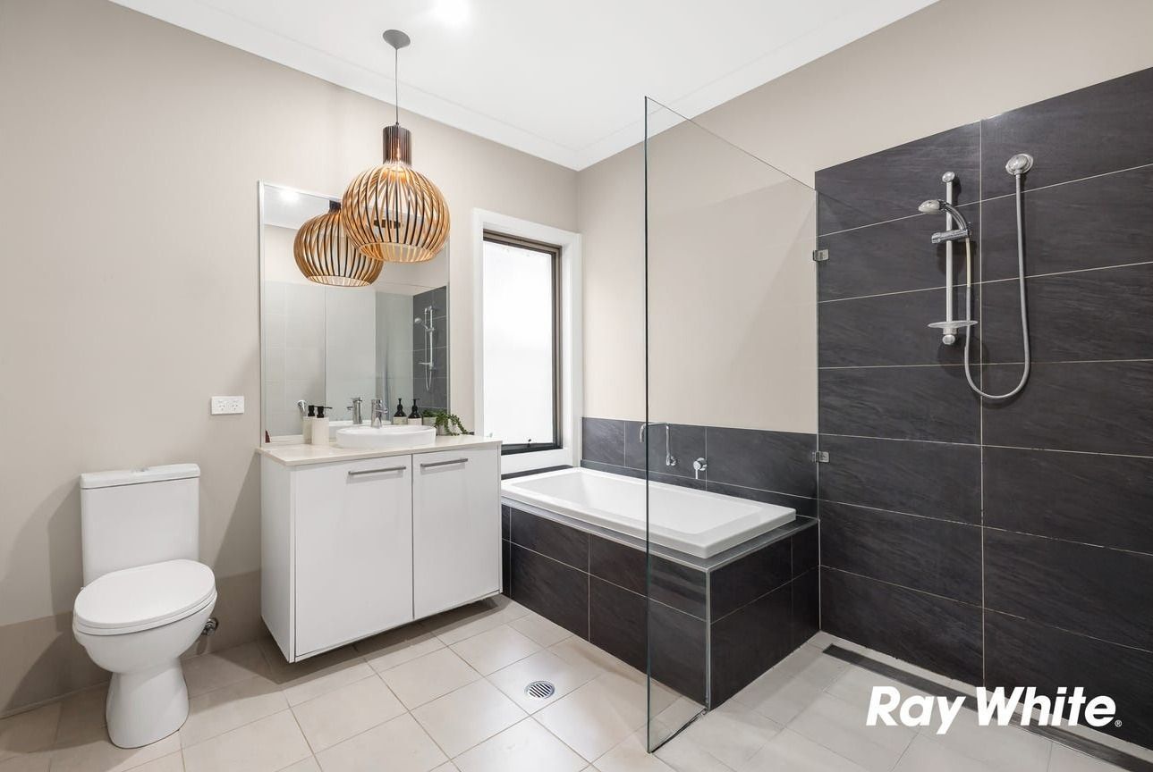 Spacious Single-Level Masterpiece with Private Spa & Versatile Floorplan! — photo 11 of 11