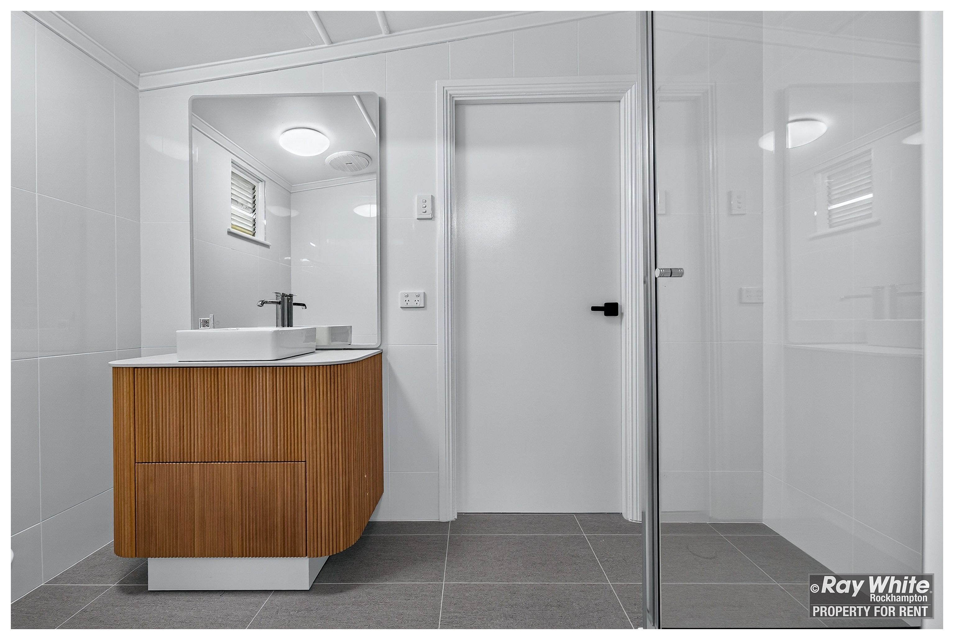 132 Stewart Street — photo 18 of 30