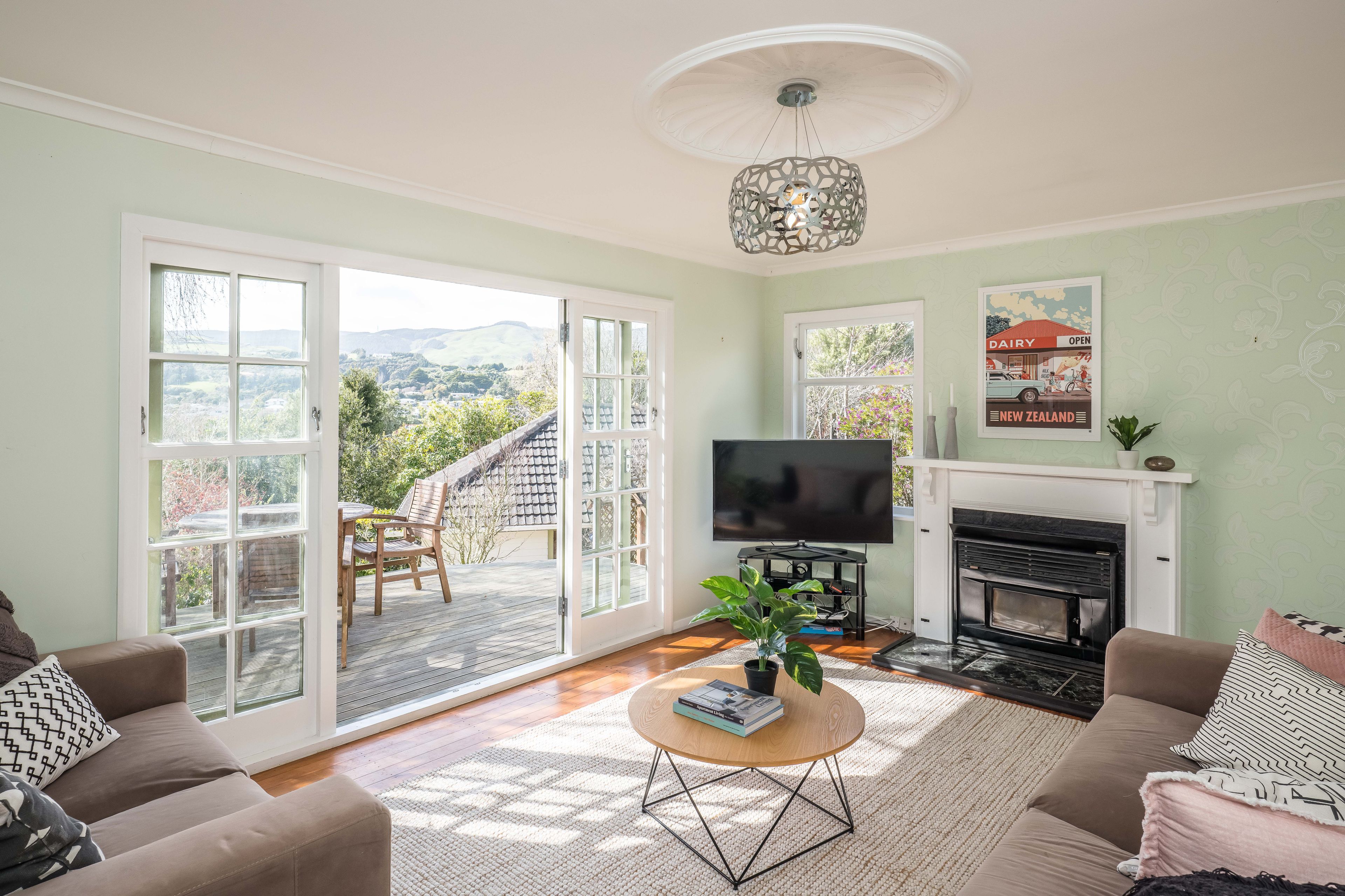 36 Redwood Avenue, Tawa, Wellington City