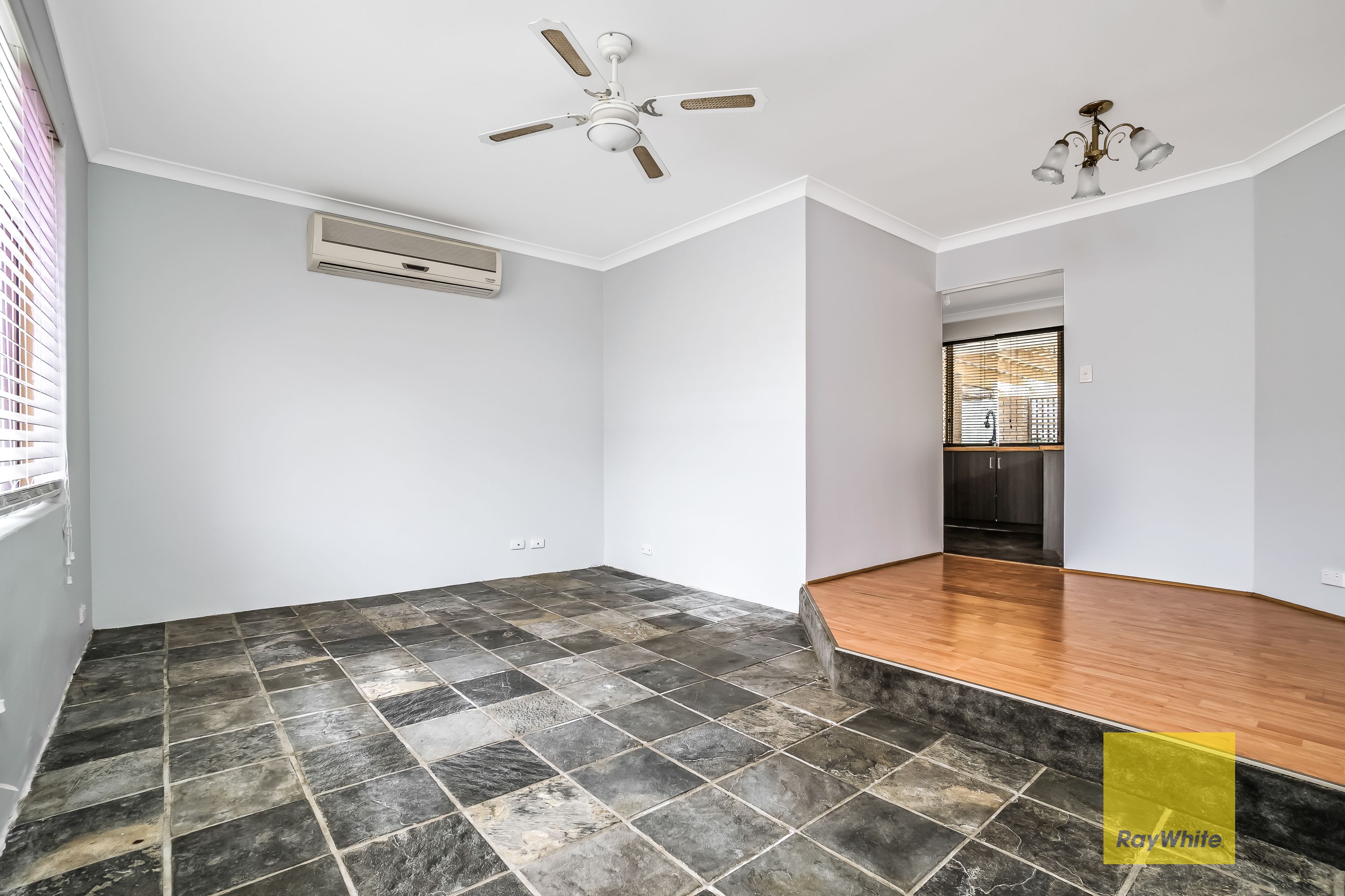 20 Dampier Loop, Mirrabooka, WA 6061