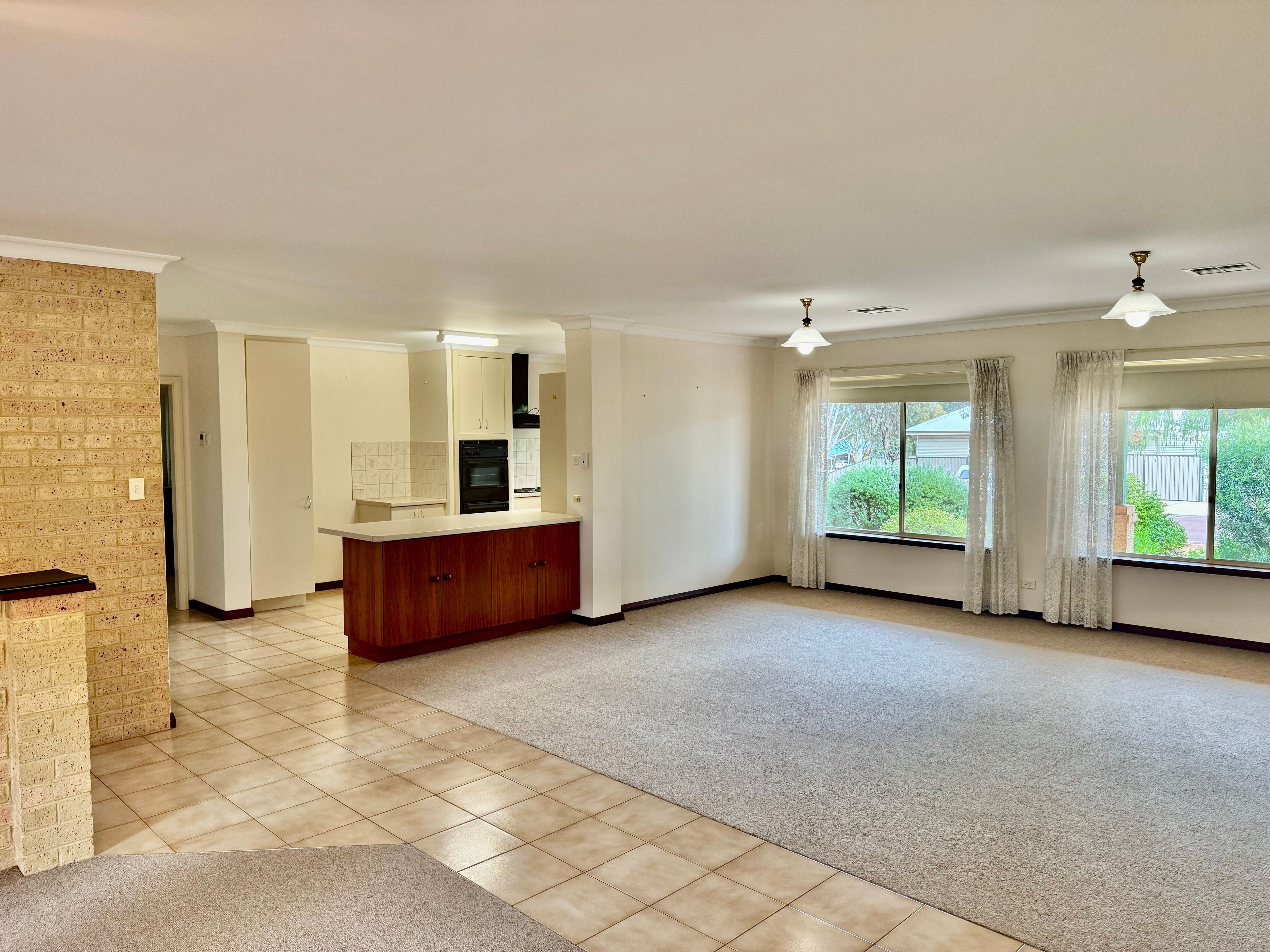 11 Kirkwood Street, Corrigin, WA 6375