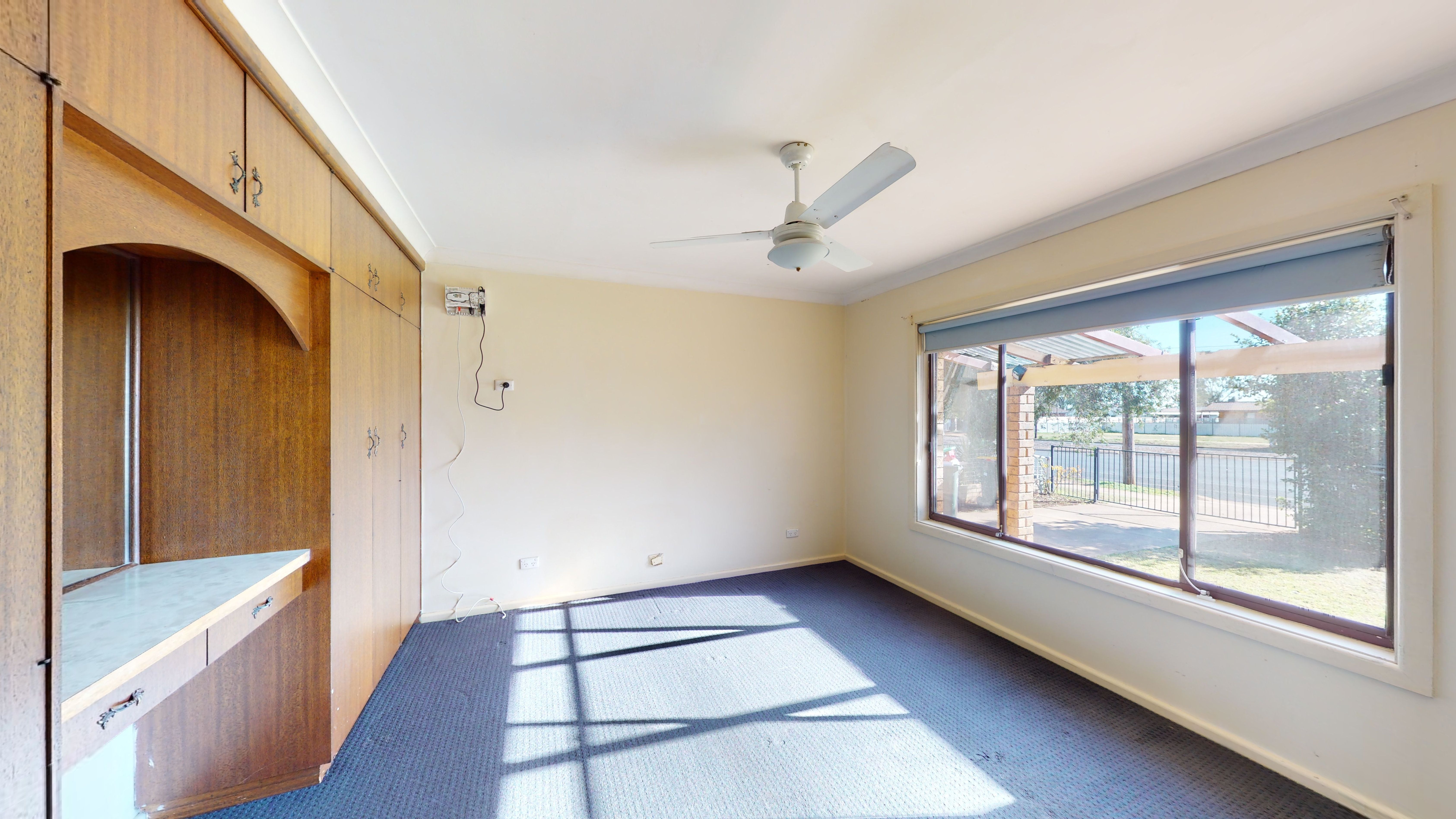 227 Myall Street — photo 8 of 15