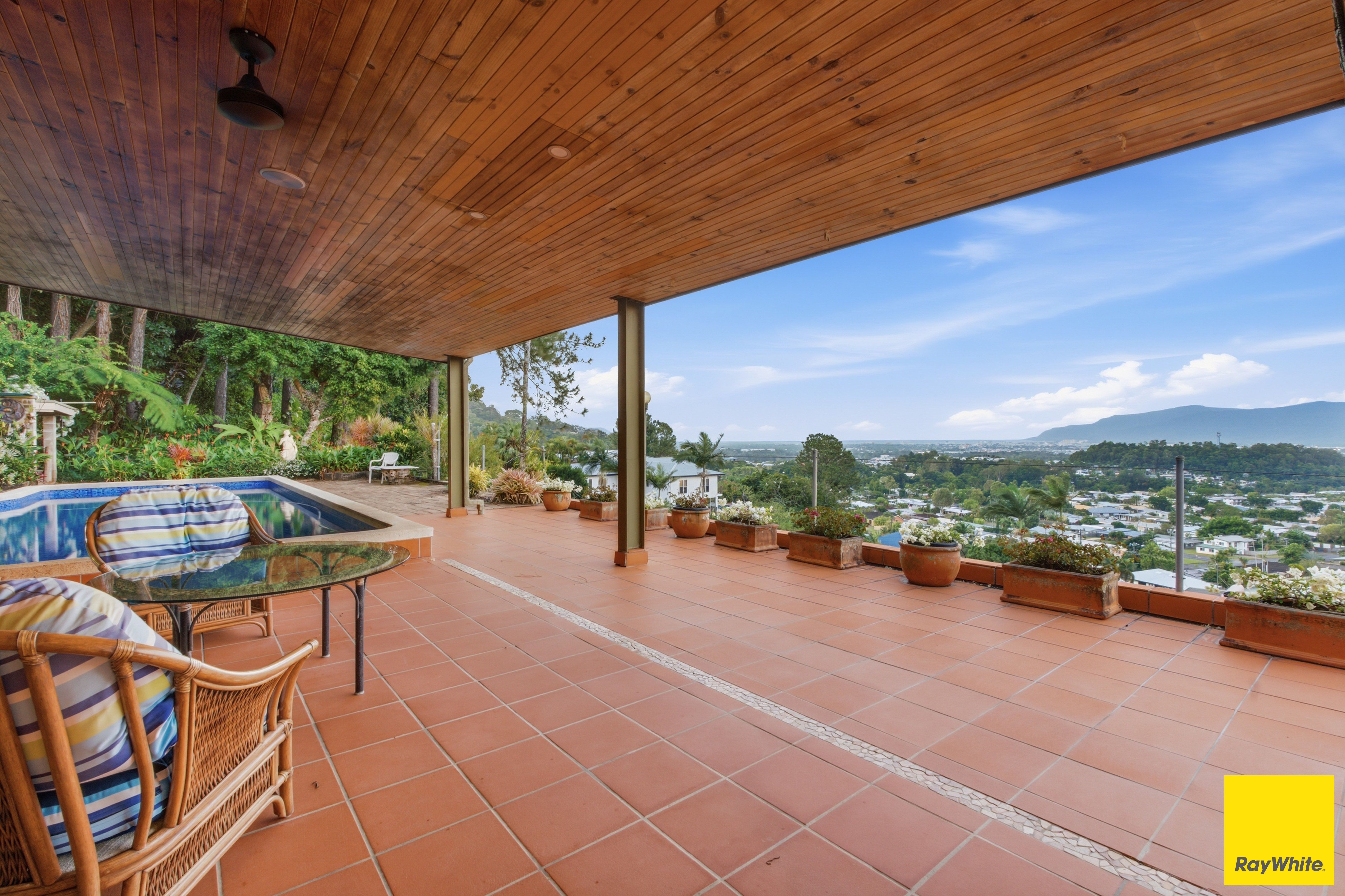 239 Toogood Road — photo 8 of 11