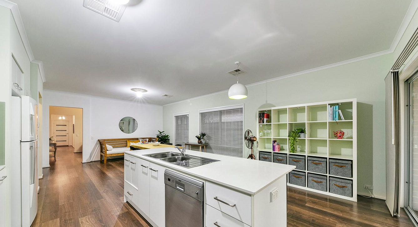 55 Tracey Avenue — photo 16 of 28