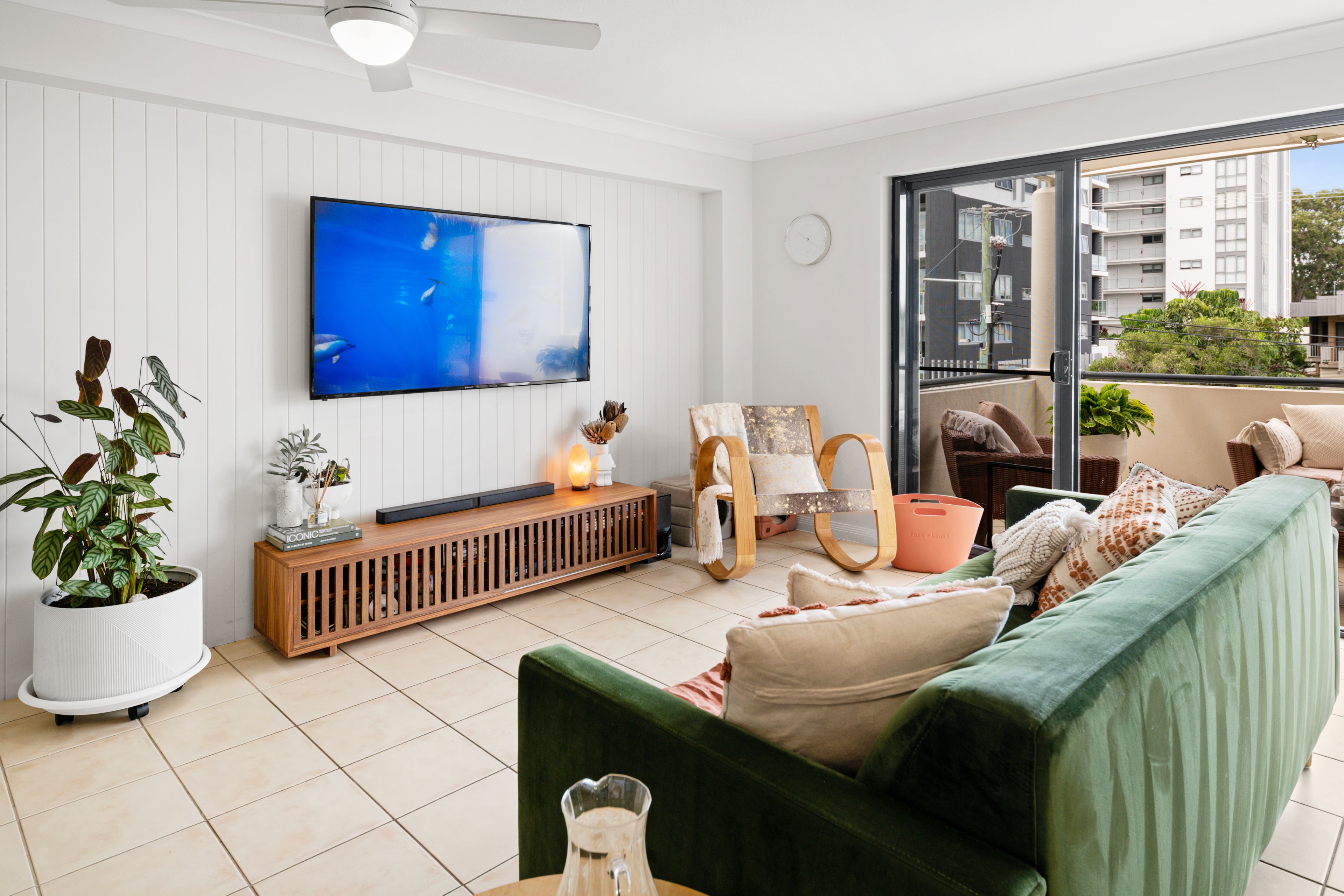 320/392 Marine Parade, Labrador, QLD 4215