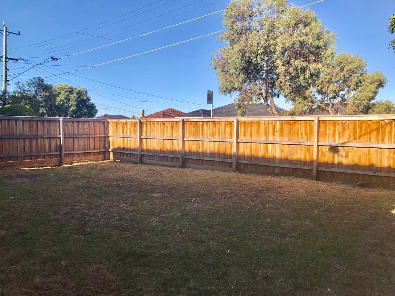 1/88 McFadzean Avenue, Reservoir, VIC 3073
