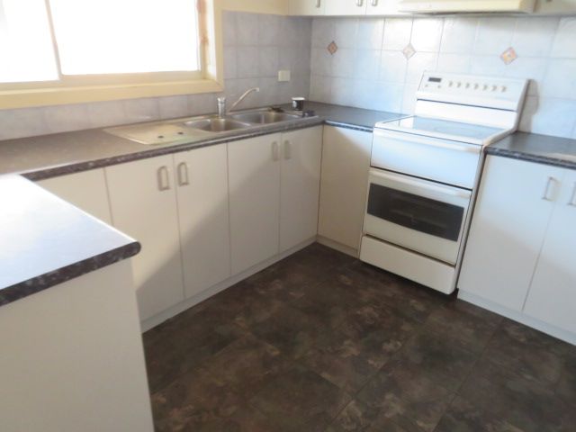 127 Sturt Street — photo 4 of 9