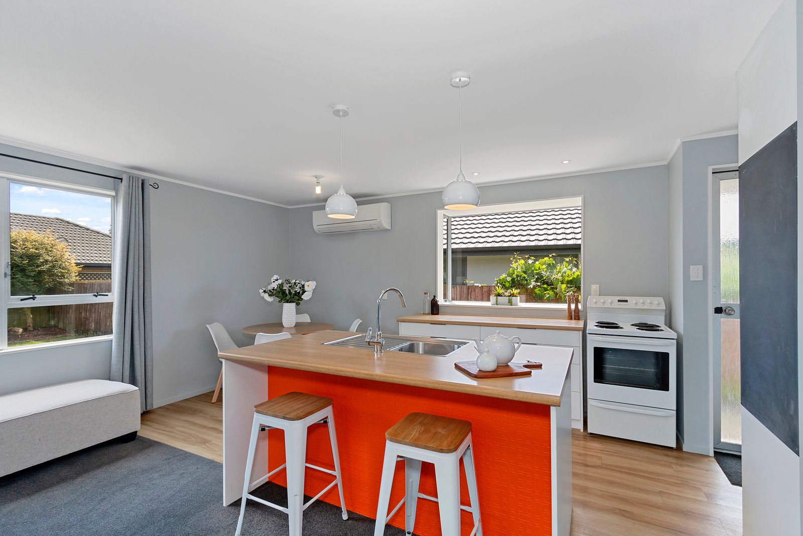 5 Sylvia Street, Parklands, Christchurch City