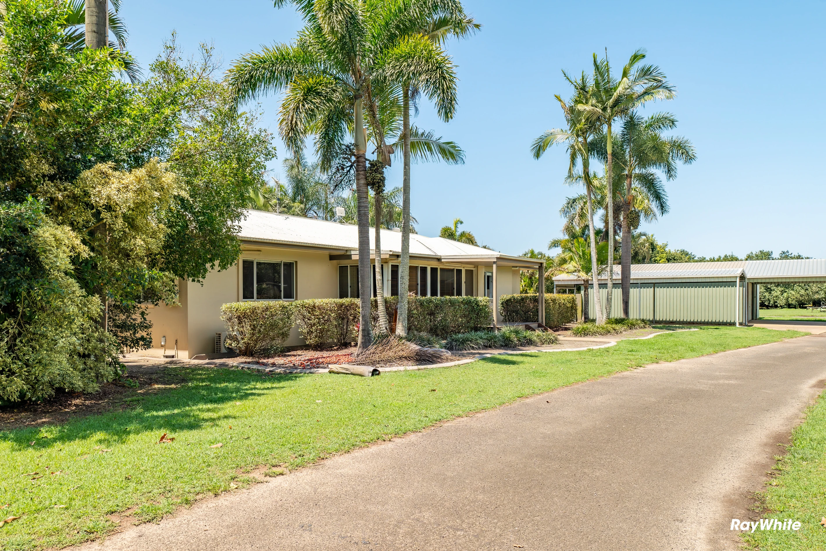 80 Leonardis Road, Alloway, QLD 4670