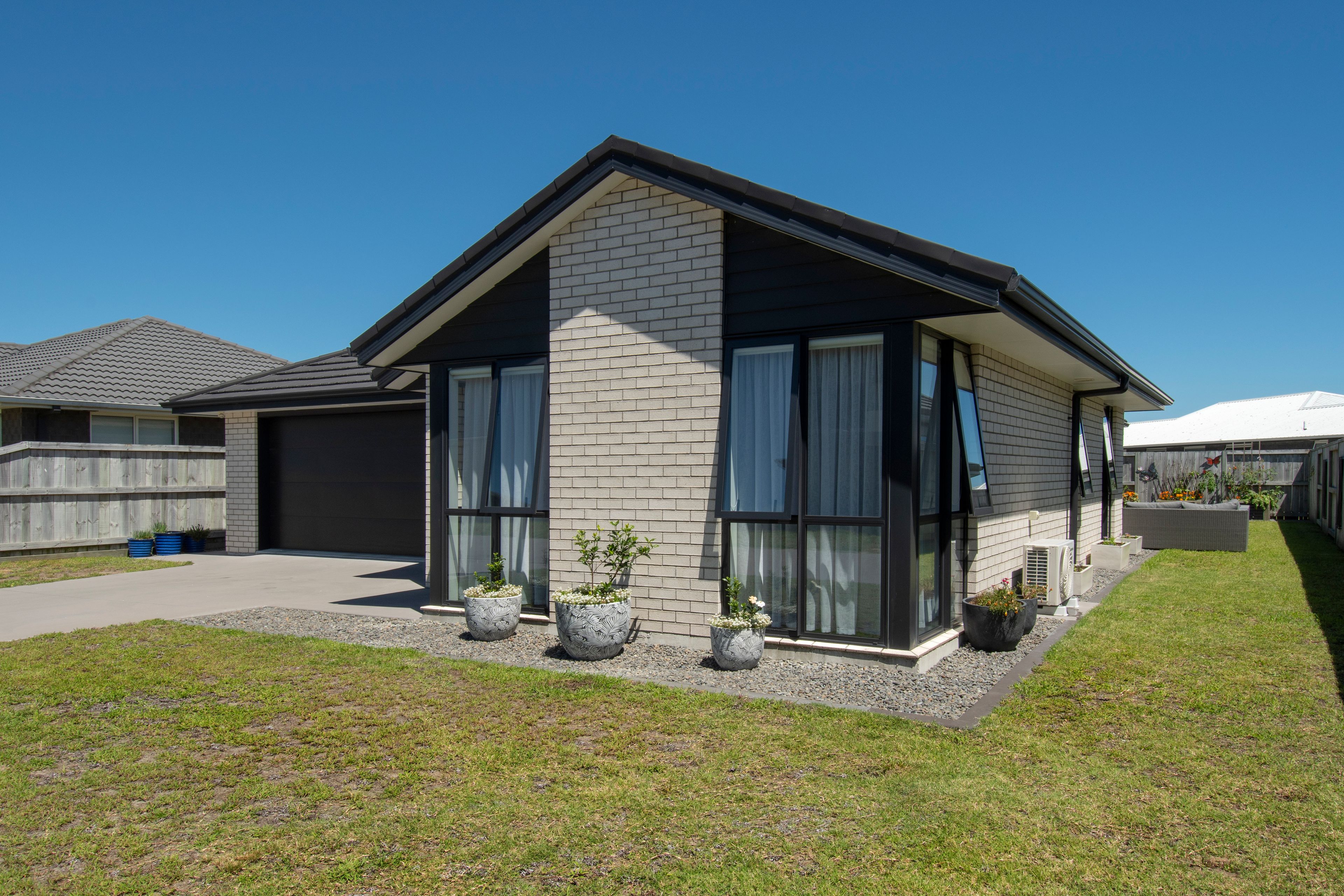 18 Bill Miller Drive, Papamoa Beach, Tauranga City 3118 Sold House