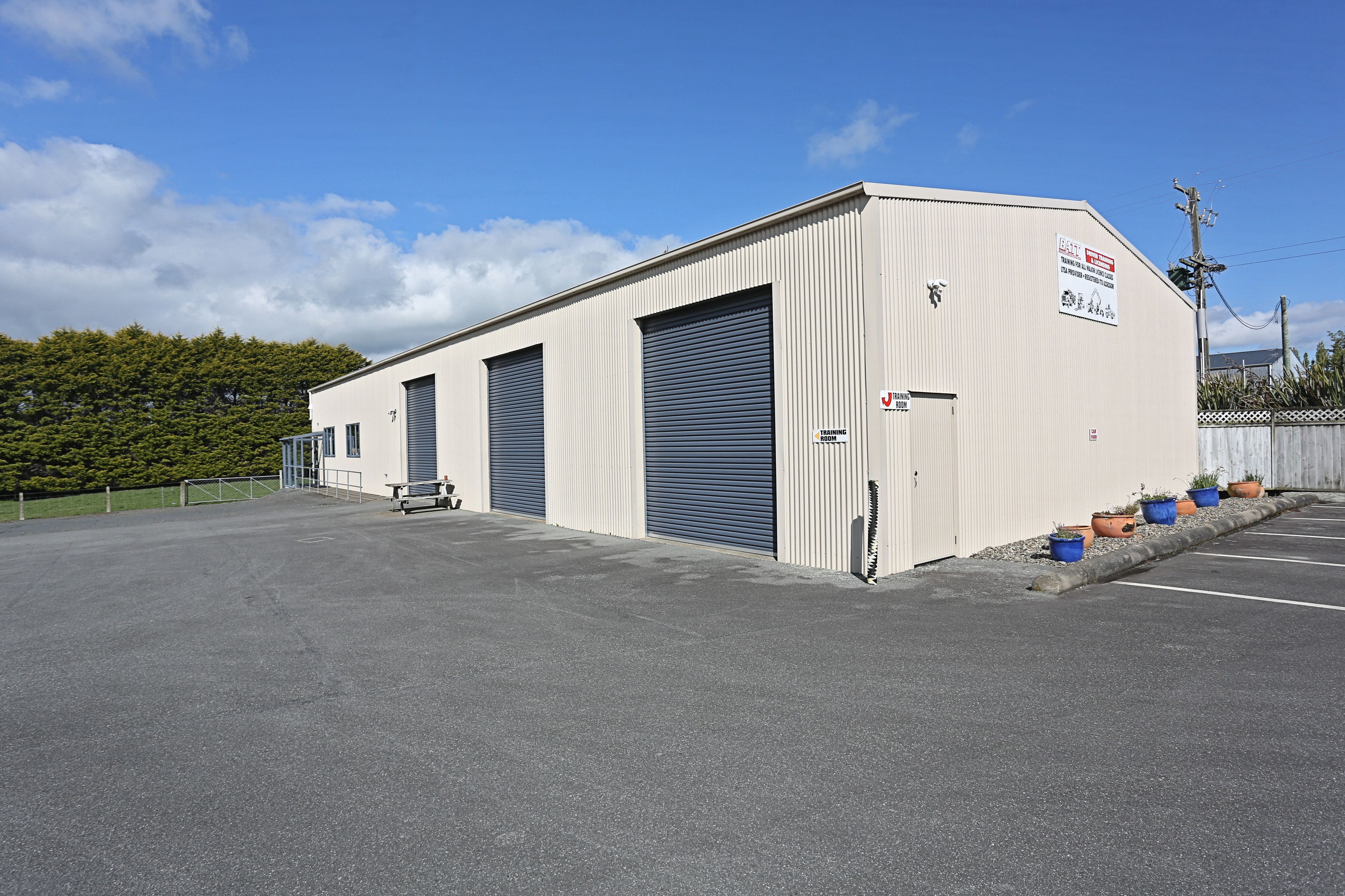77 Flora Road East, Makarewa, Invercargill