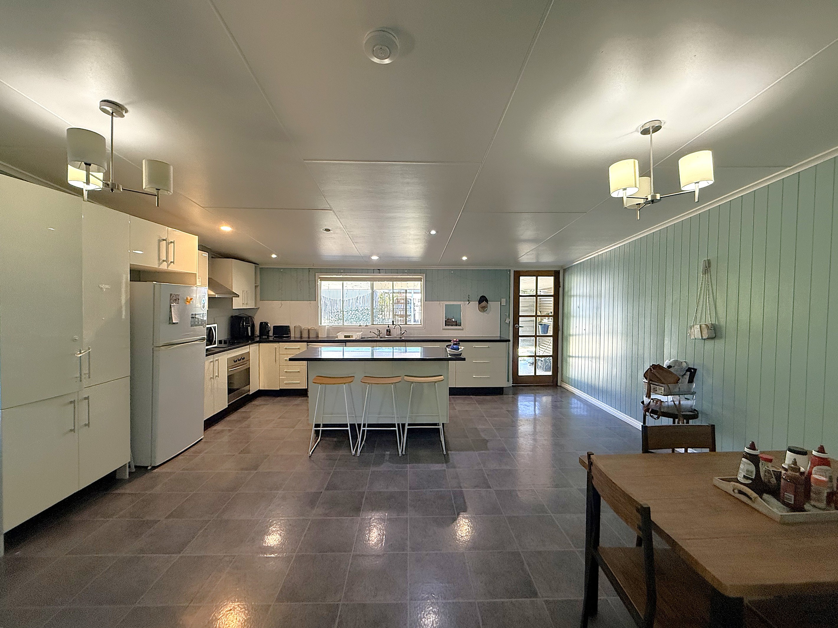 167 Crane Street, Longreach, QLD 4730