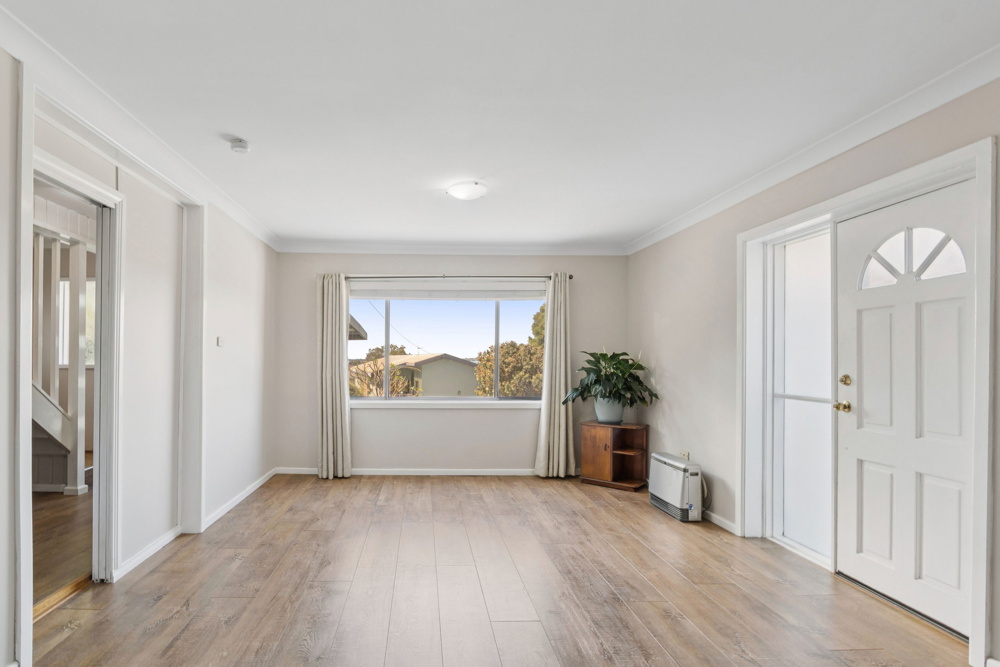 10 Burrows Avenue — photo 9 of 17