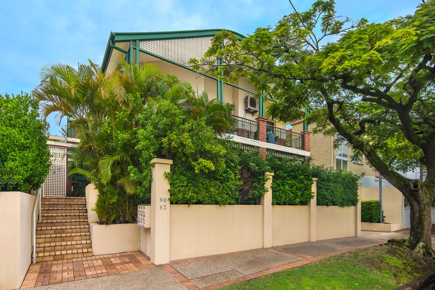 90 Racecourse Road, Ascot QLD 4007