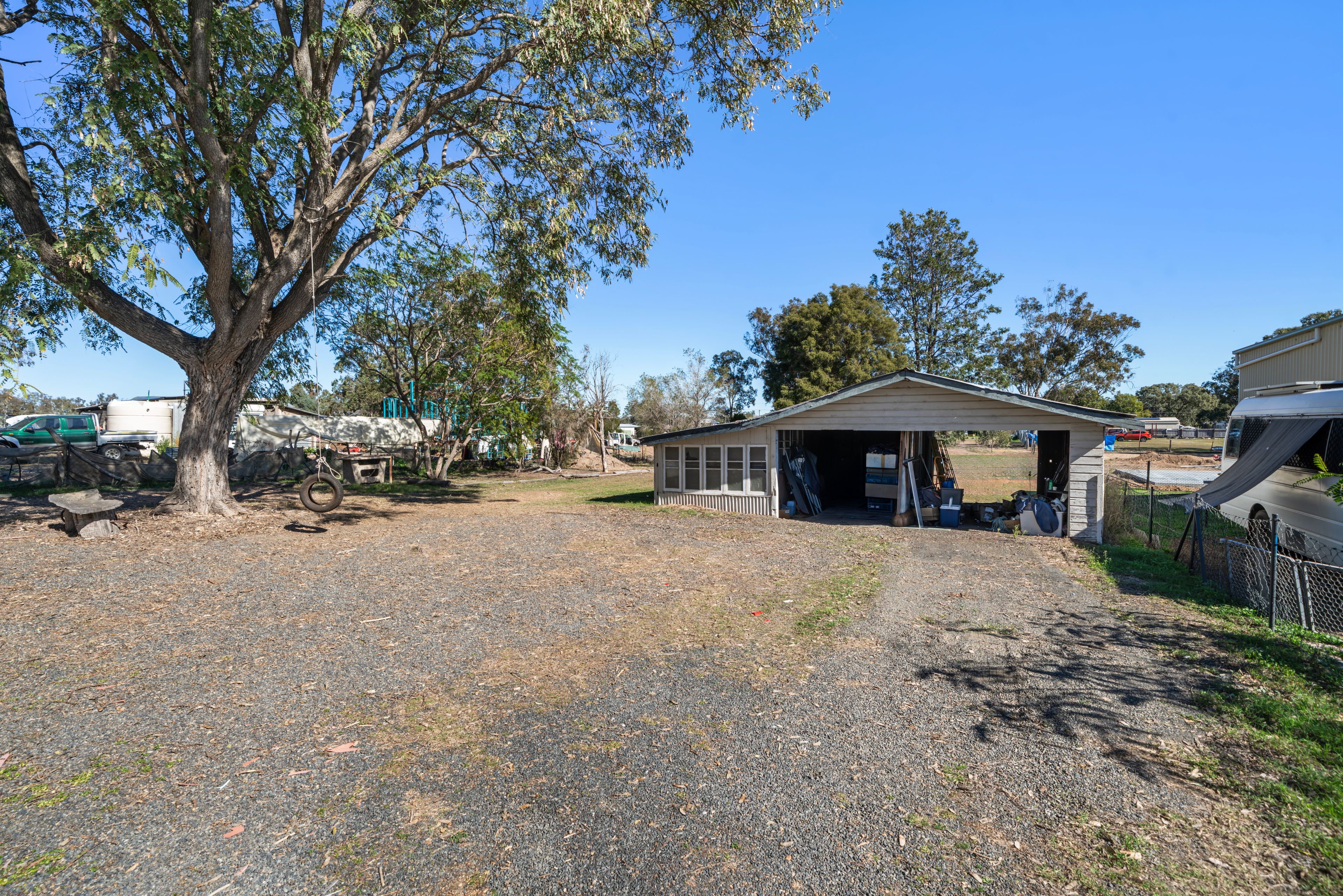 21 MacIntyre Street — photo 14 of 16