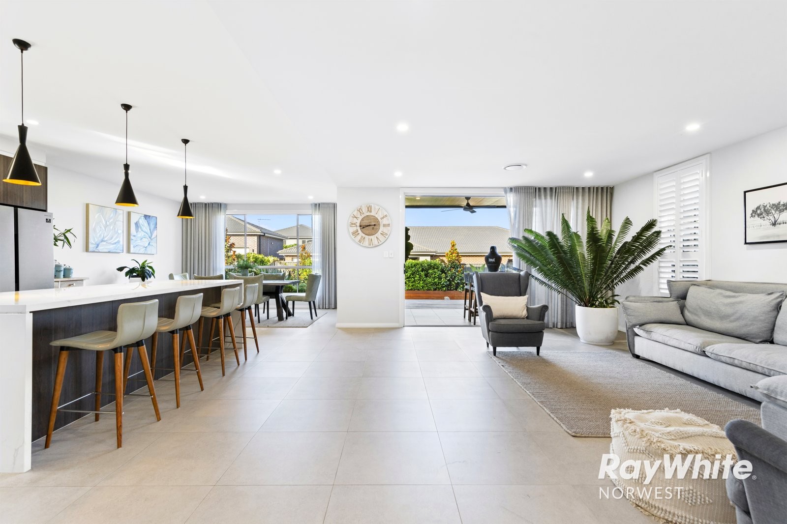 6 Braeburn Crescent, Stanhope Gardens, NSW 2768