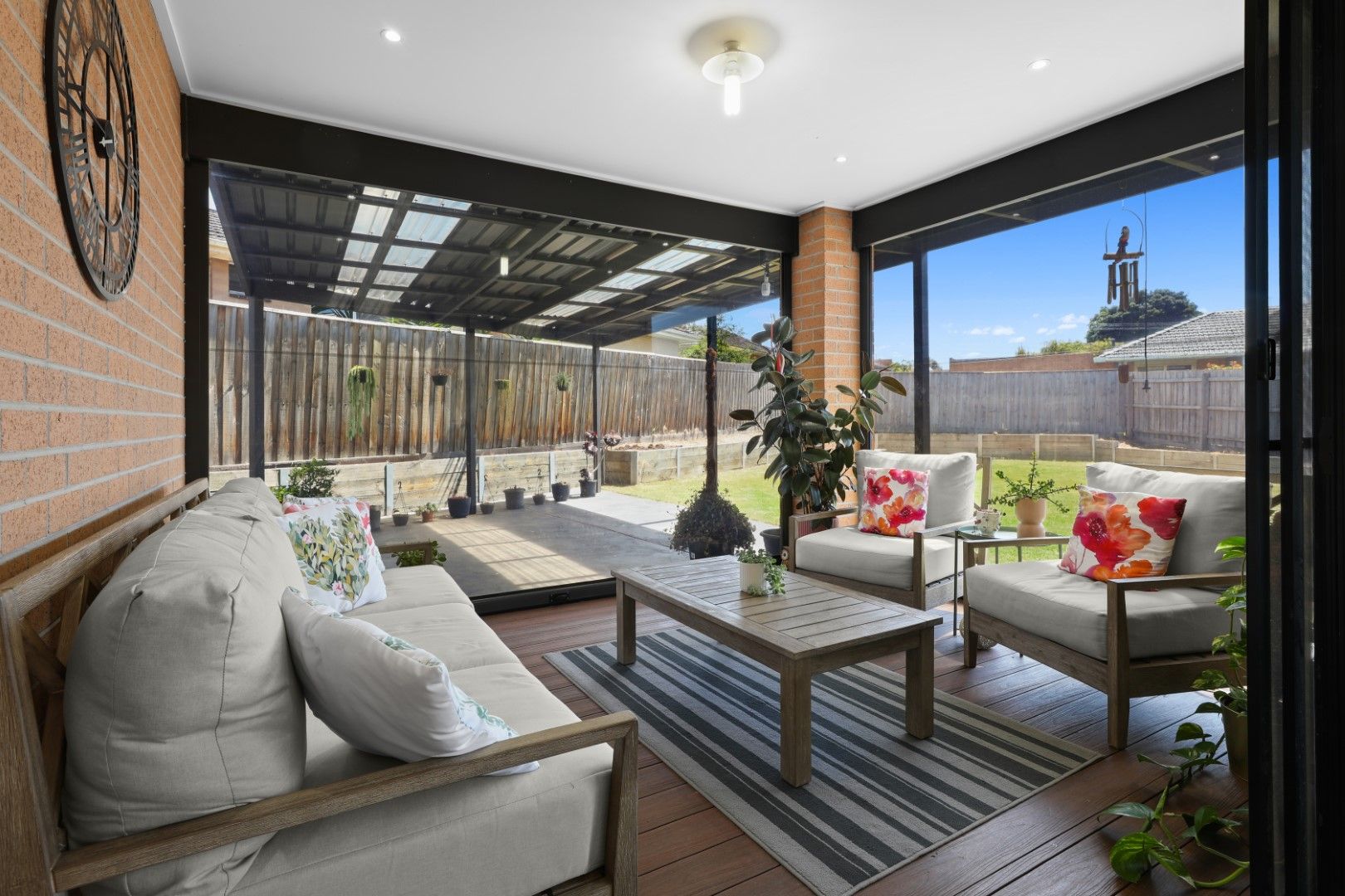 8 Ada Court — photo 12 of 14