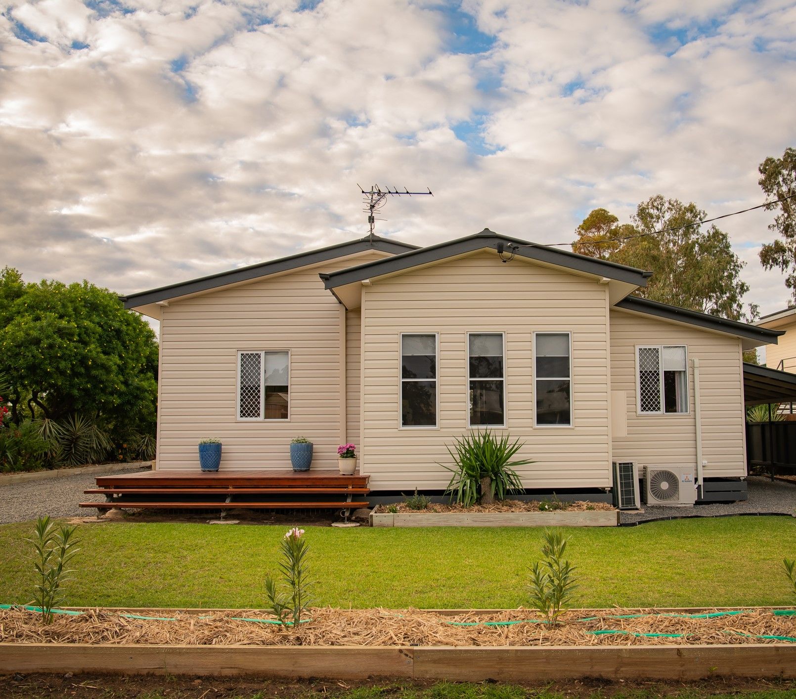 129 Miscamble Street, Roma QLD 4455