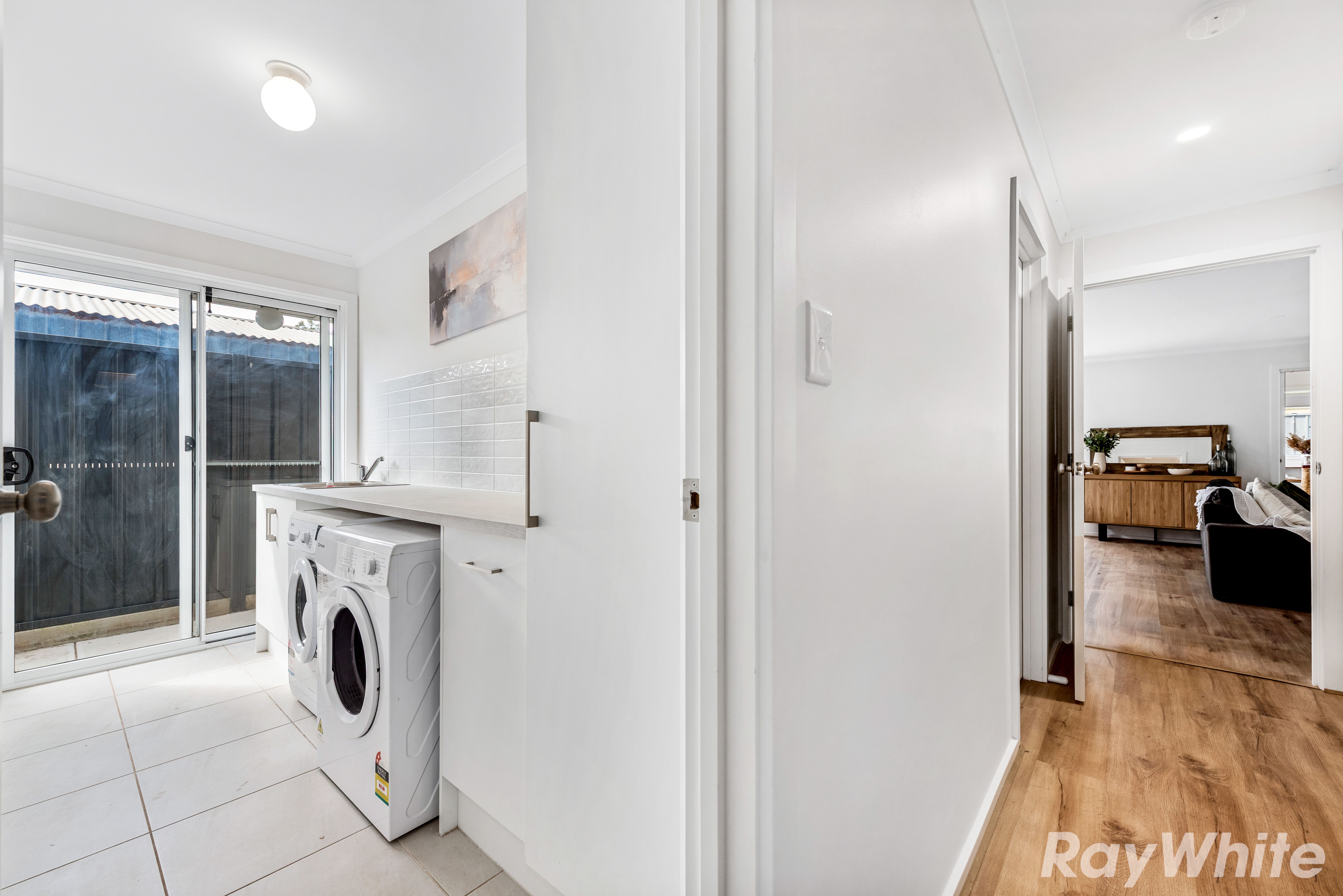 10 Hastings Street — photo 26 of 30