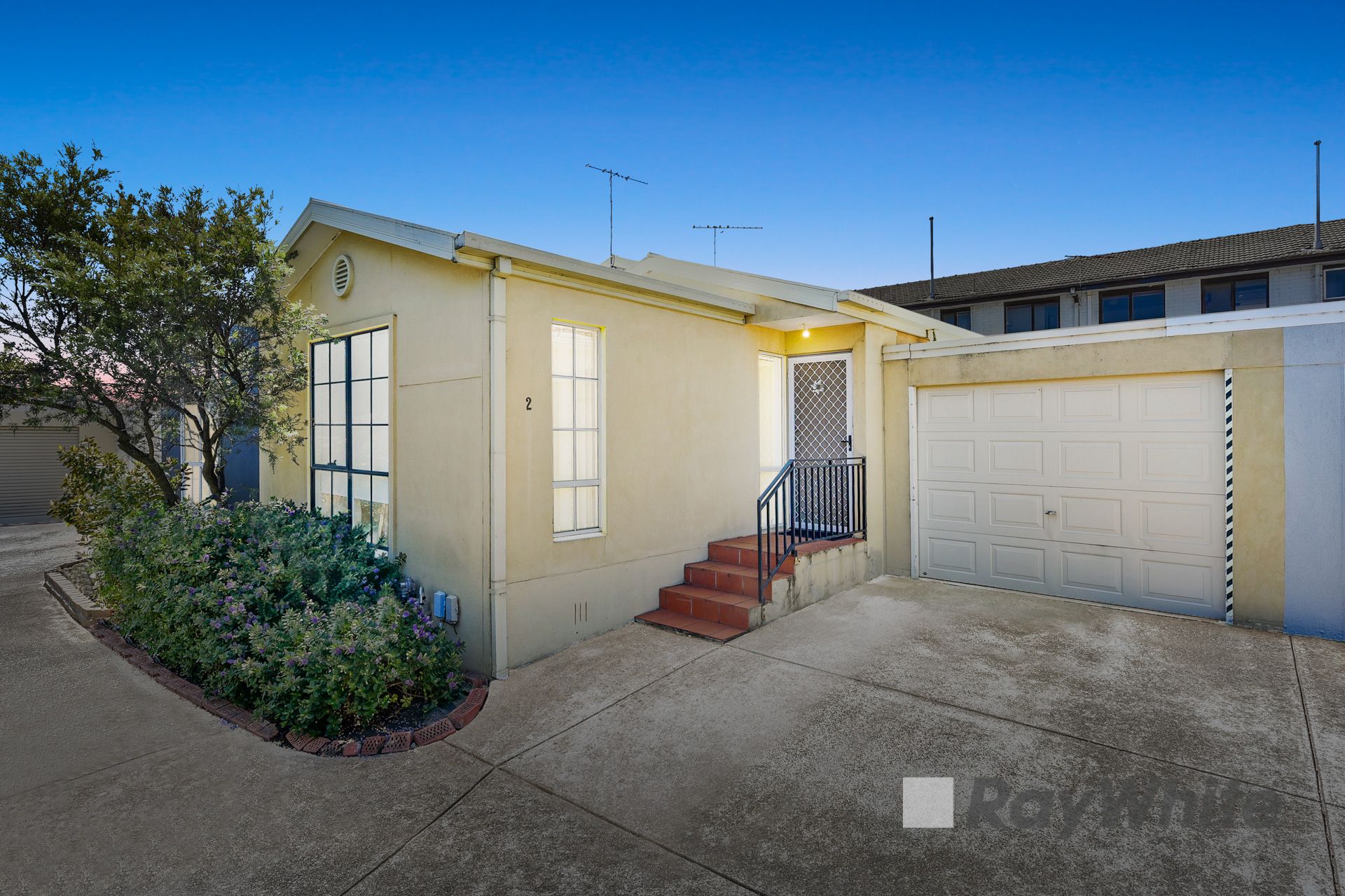 8 Larbert Road, Noble Park VIC 3174