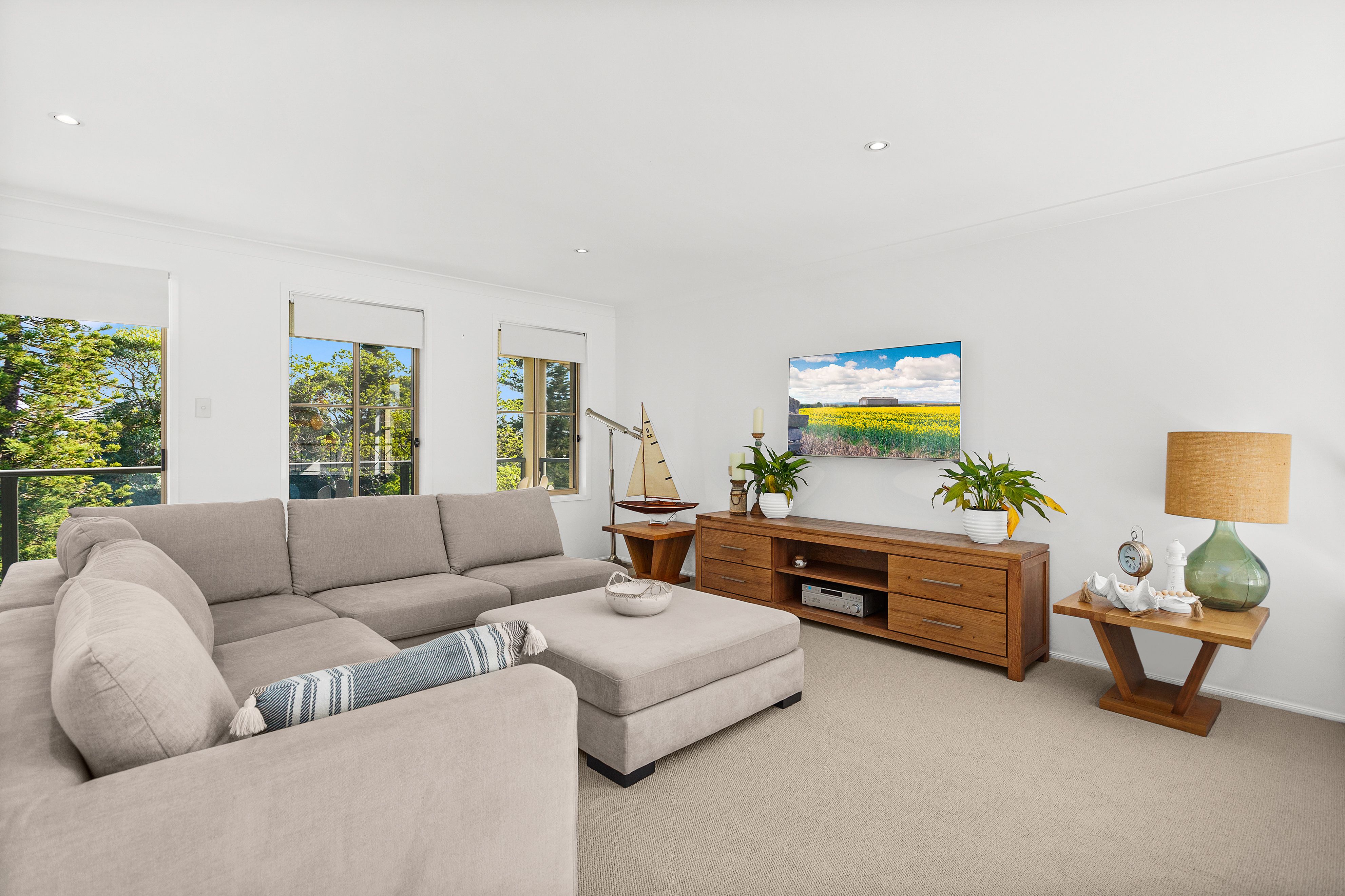 14 Cove Boulevard, Shell Cove, NSW 2529