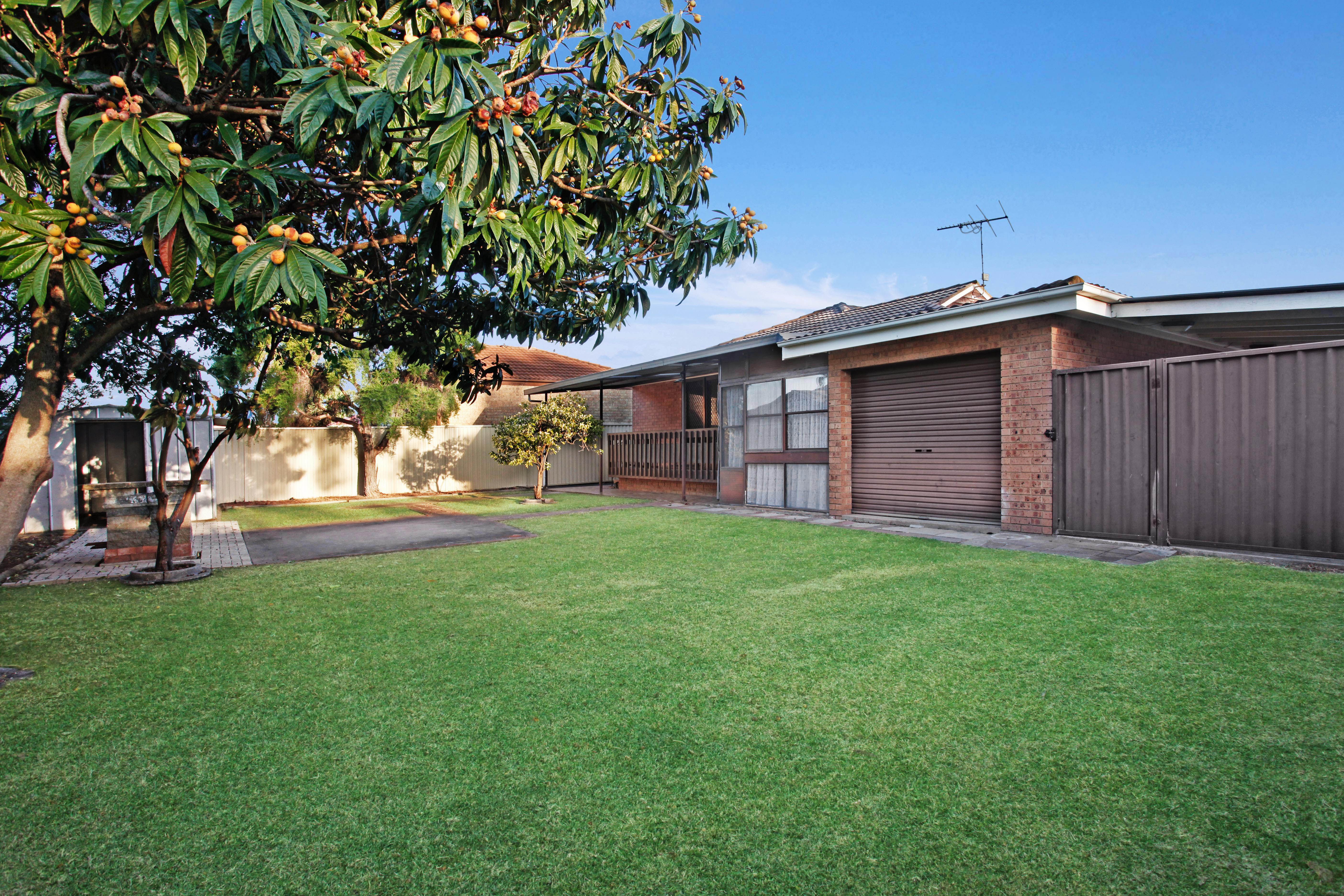168 Bossley Road, Bossley Park, NSW 2176