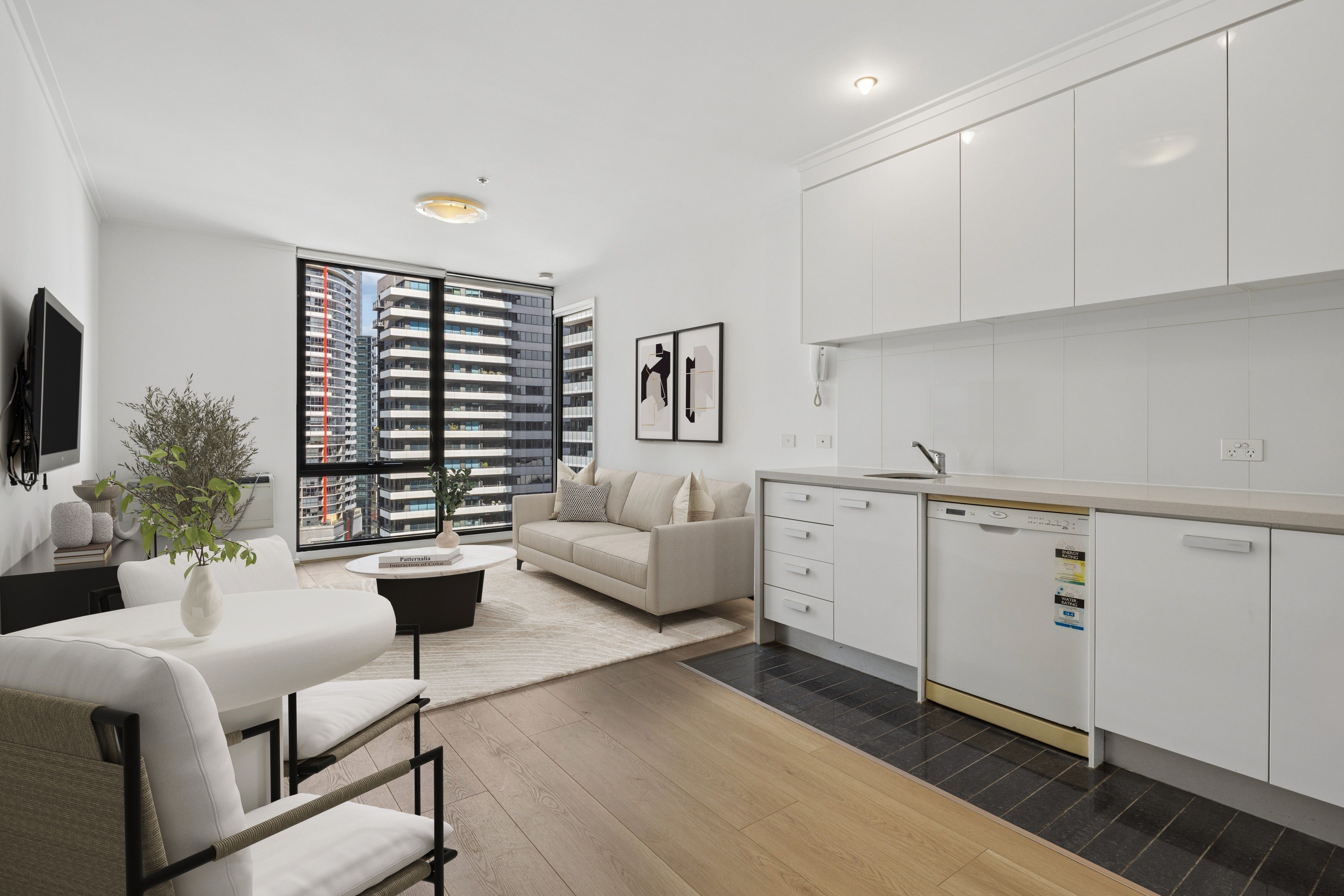 1607/63 Whiteman Street — photo 3 of 13